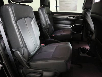 2025 Jeep Wagoneer Series III Super 4x4