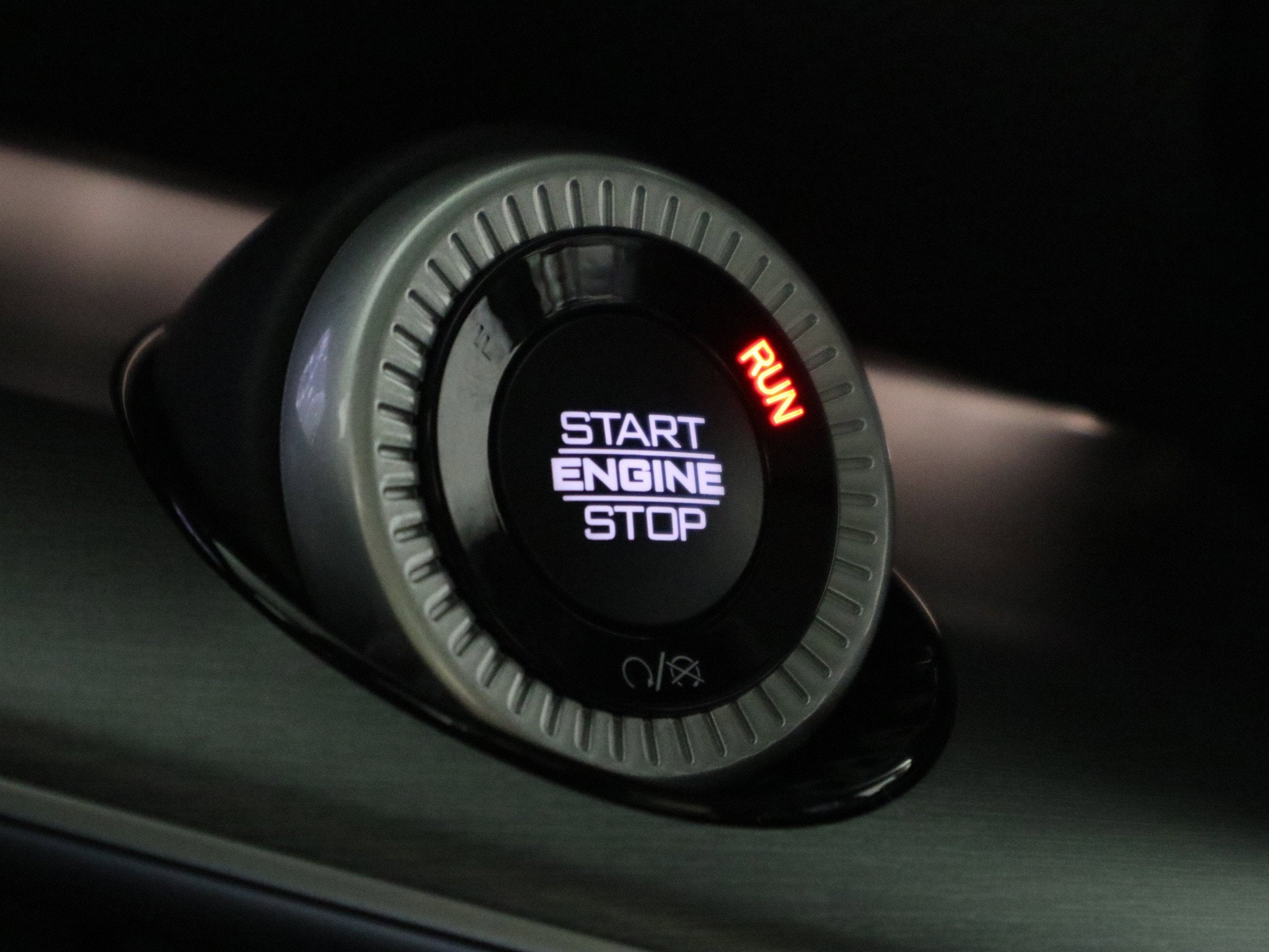 2025 Jeep Wagoneer Series III Super 4x4