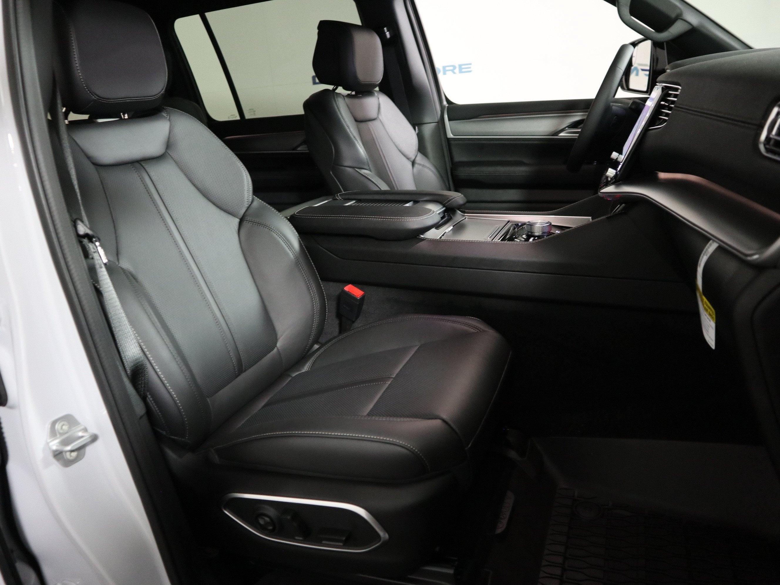 2027 Jeep Grand Wagoneer Grand Wagoneer