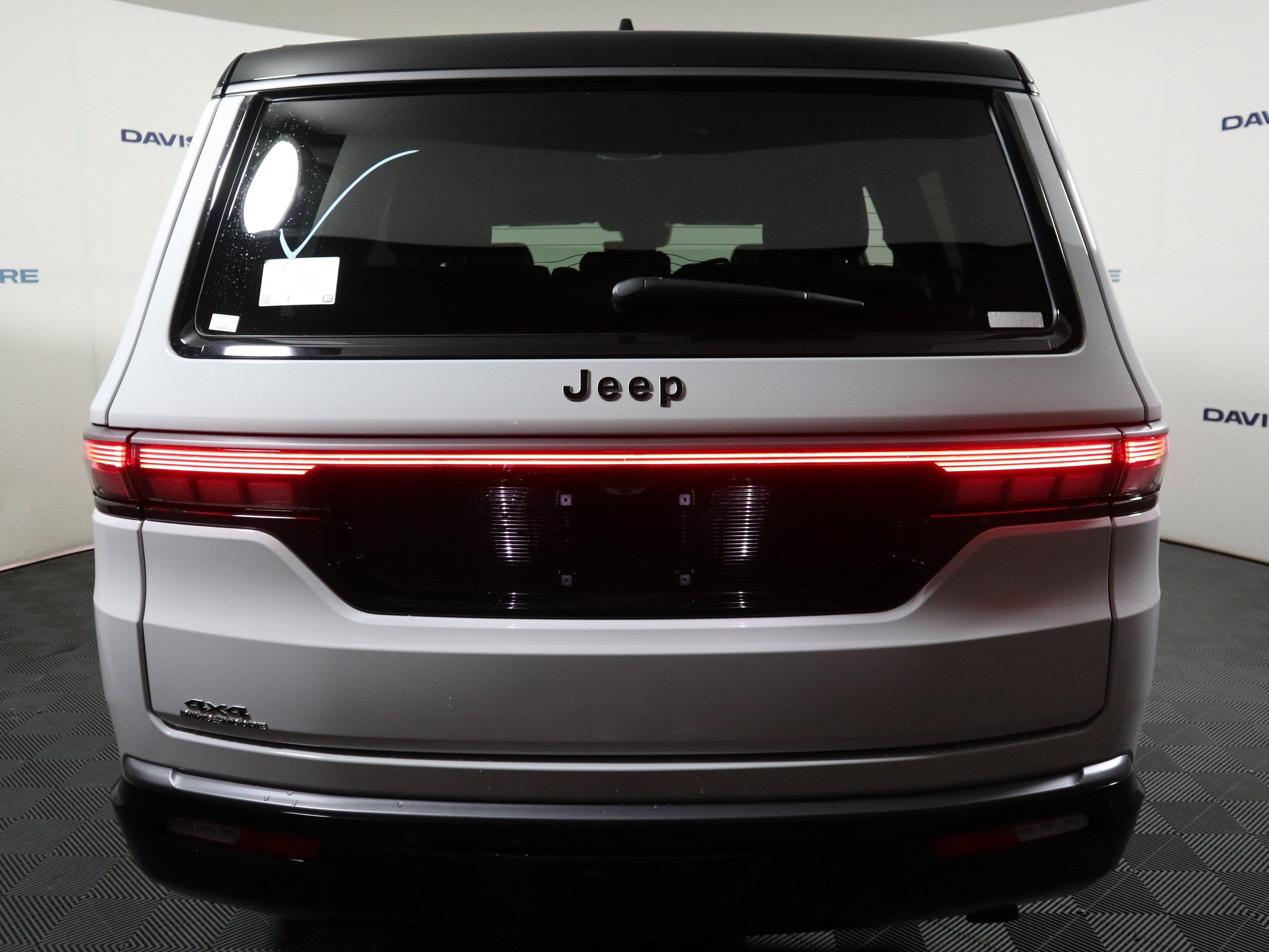 2027 Jeep Grand Wagoneer Grand Wagoneer