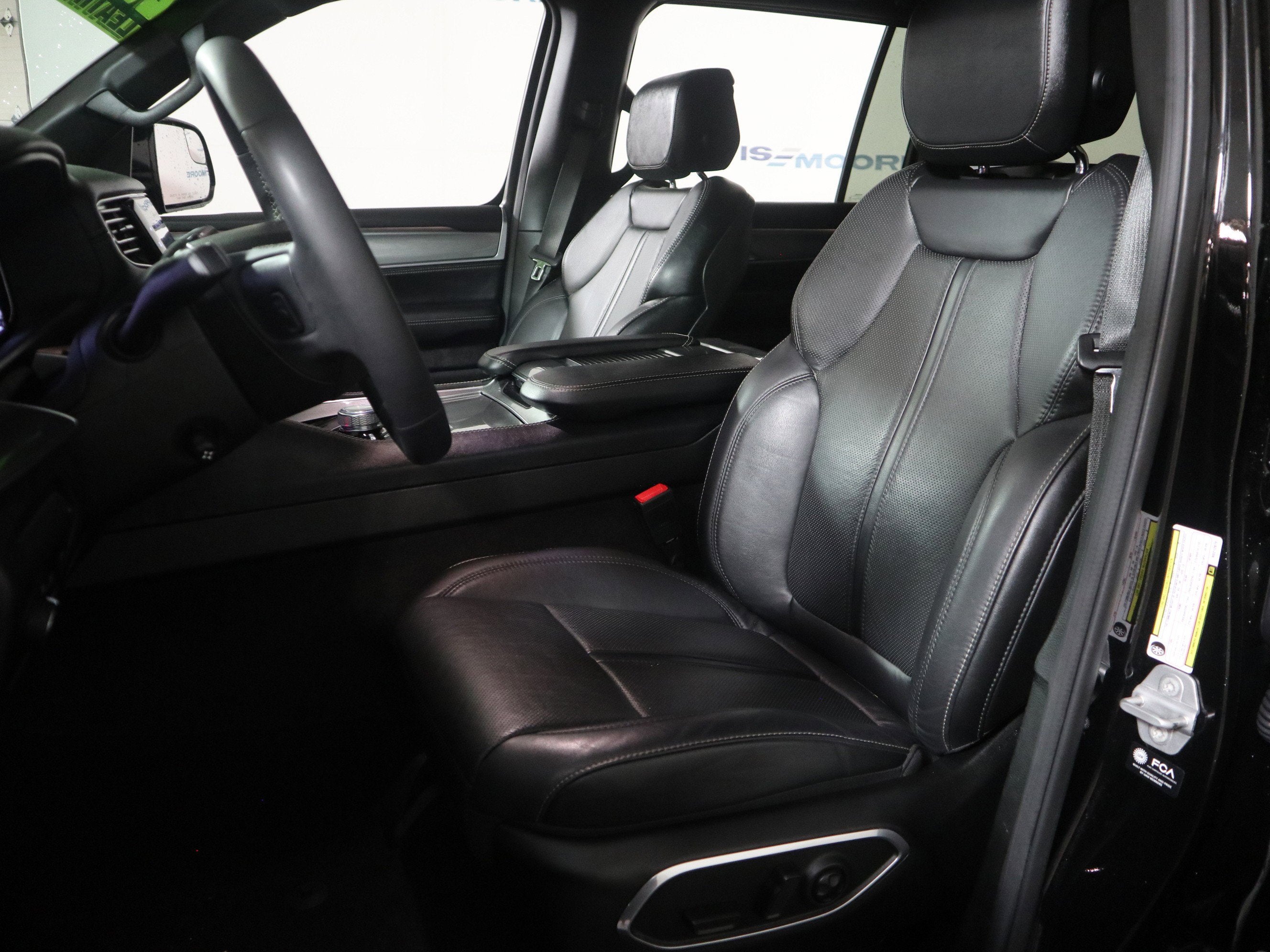 2022 Jeep Wagoneer Series II Carbide 4x4