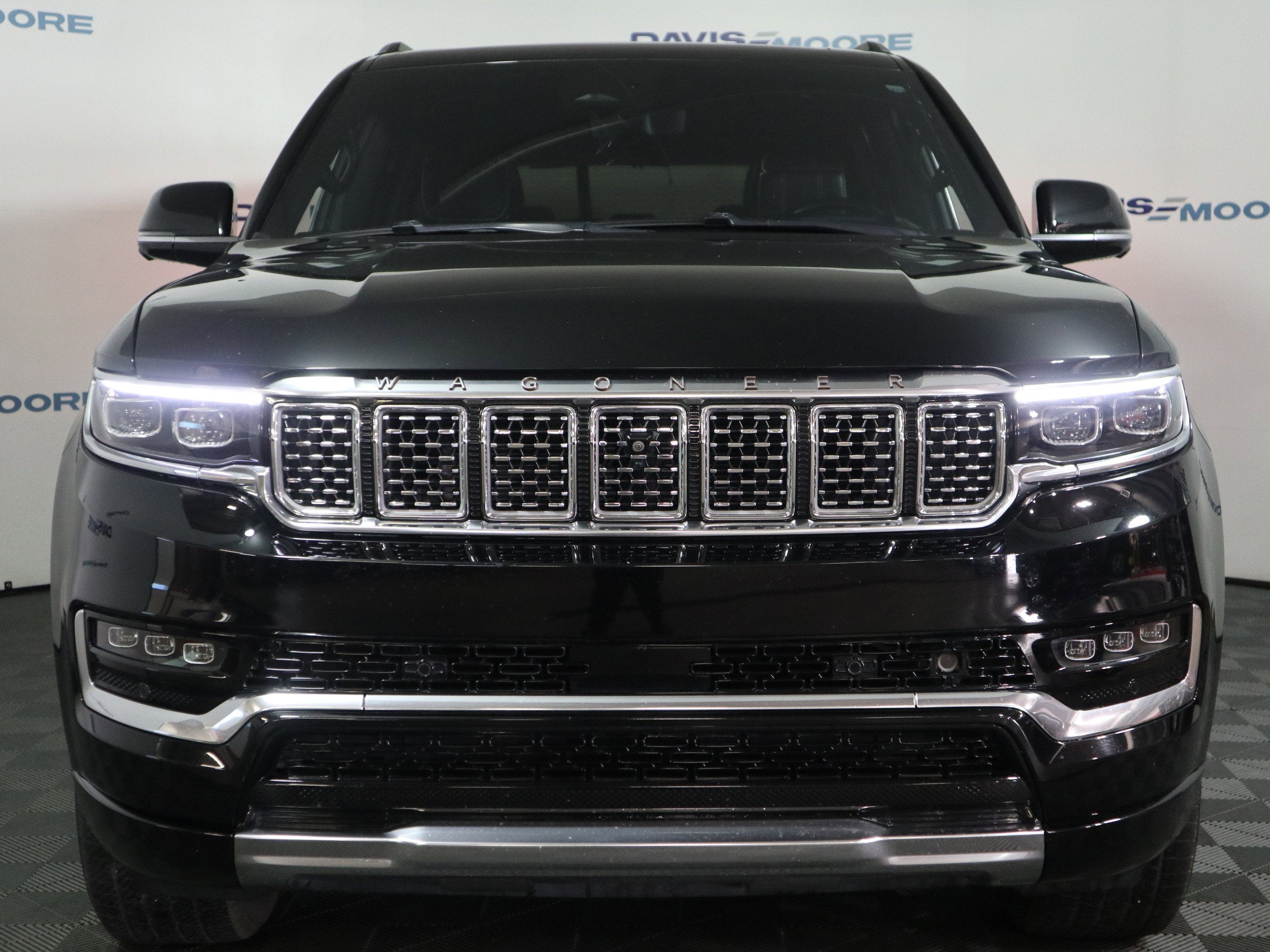 2023 Jeep Grand Wagoneer Series III