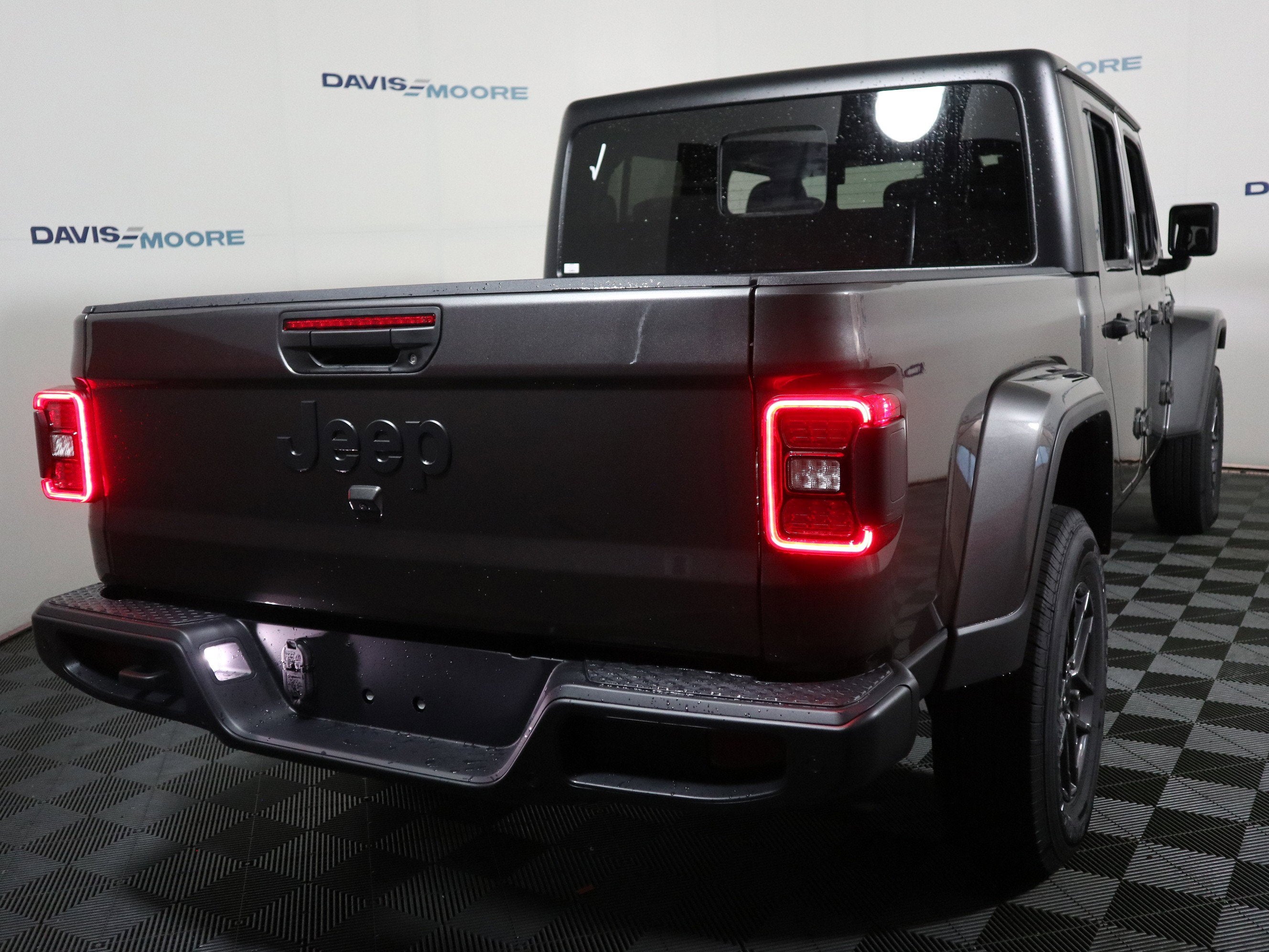 2026 Jeep Gladiator Sport S