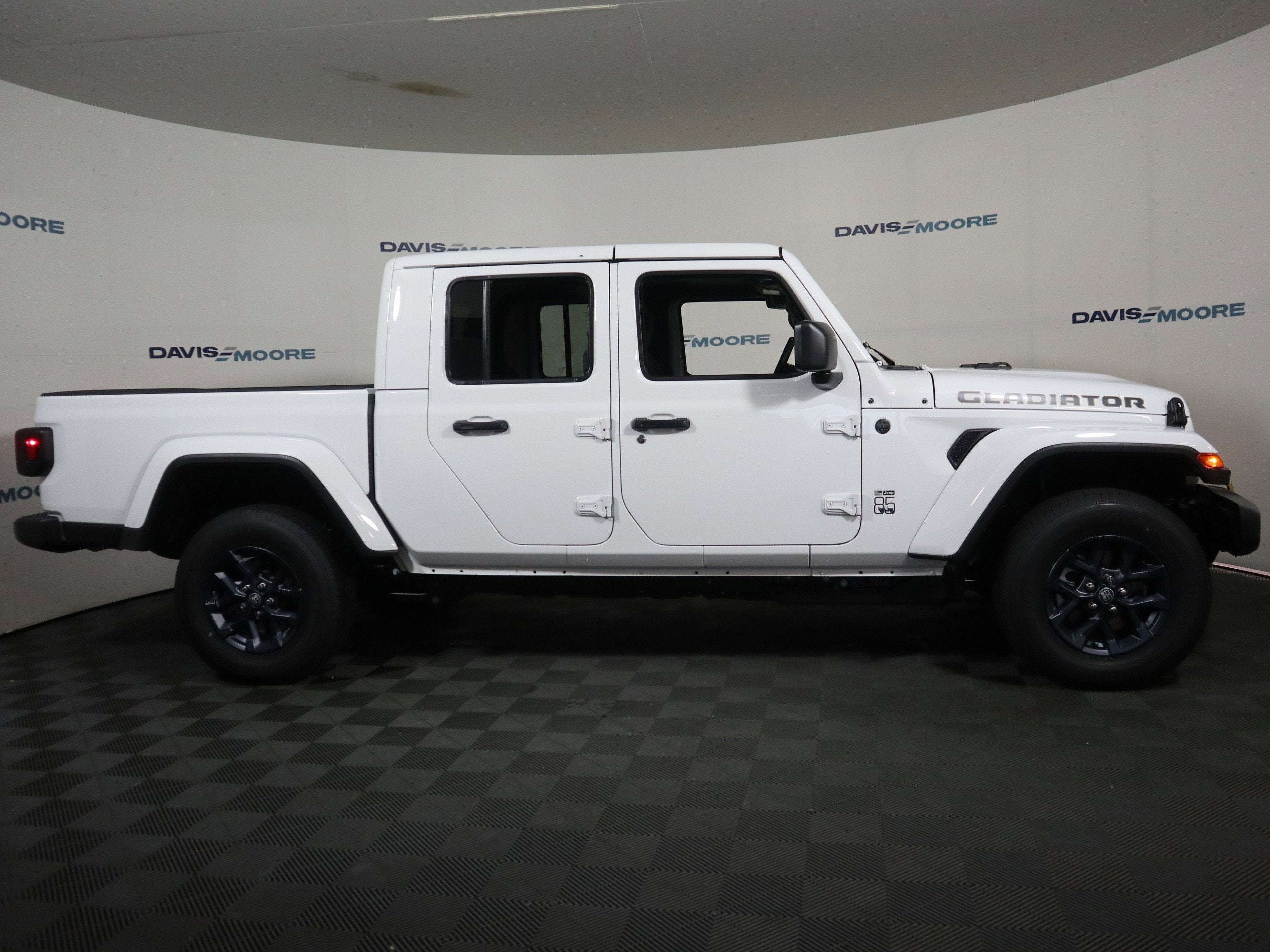 2026 Jeep Gladiator 85th Anniversary Edition 4x4