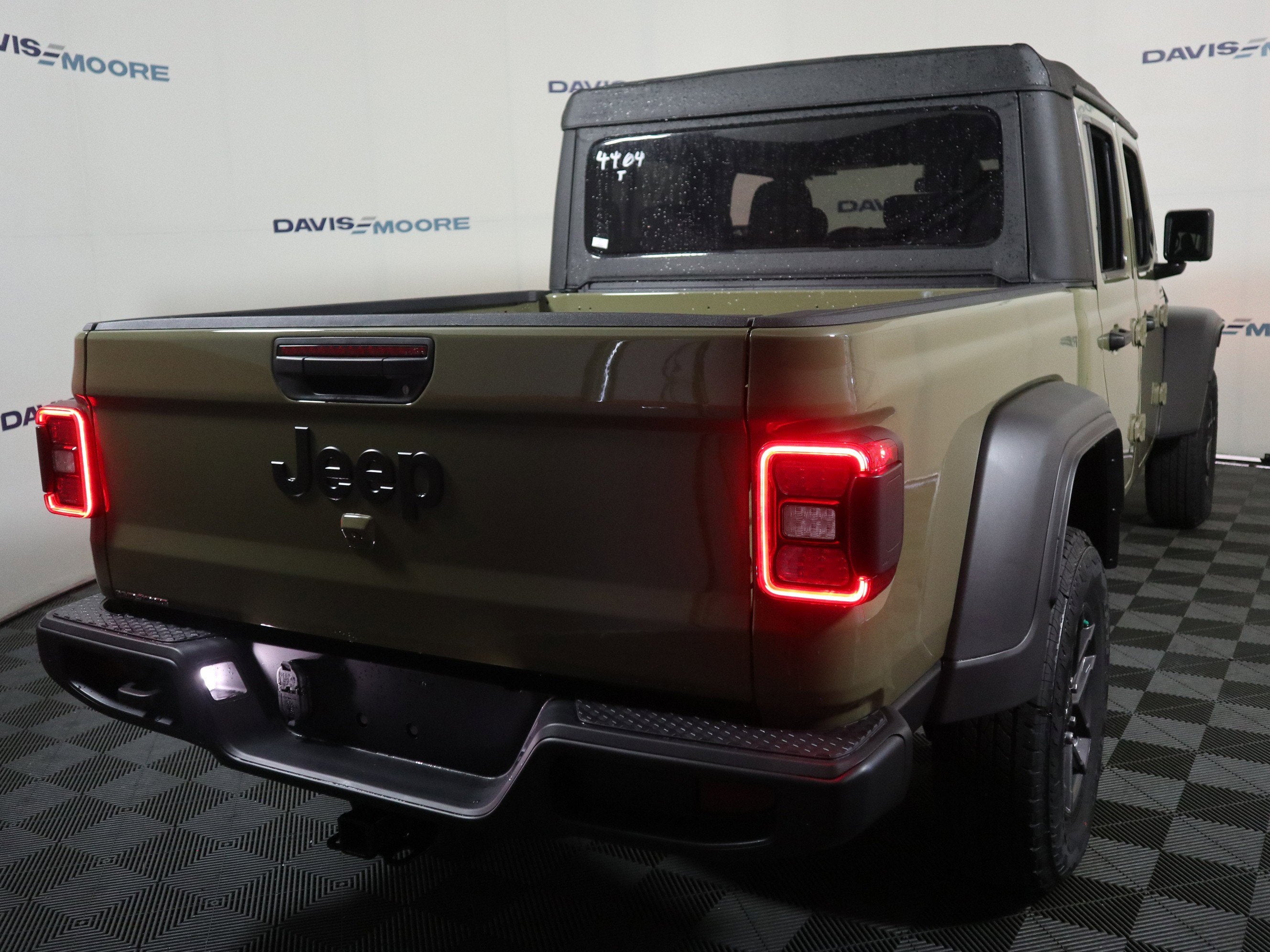 2026 Jeep Gladiator Sport S