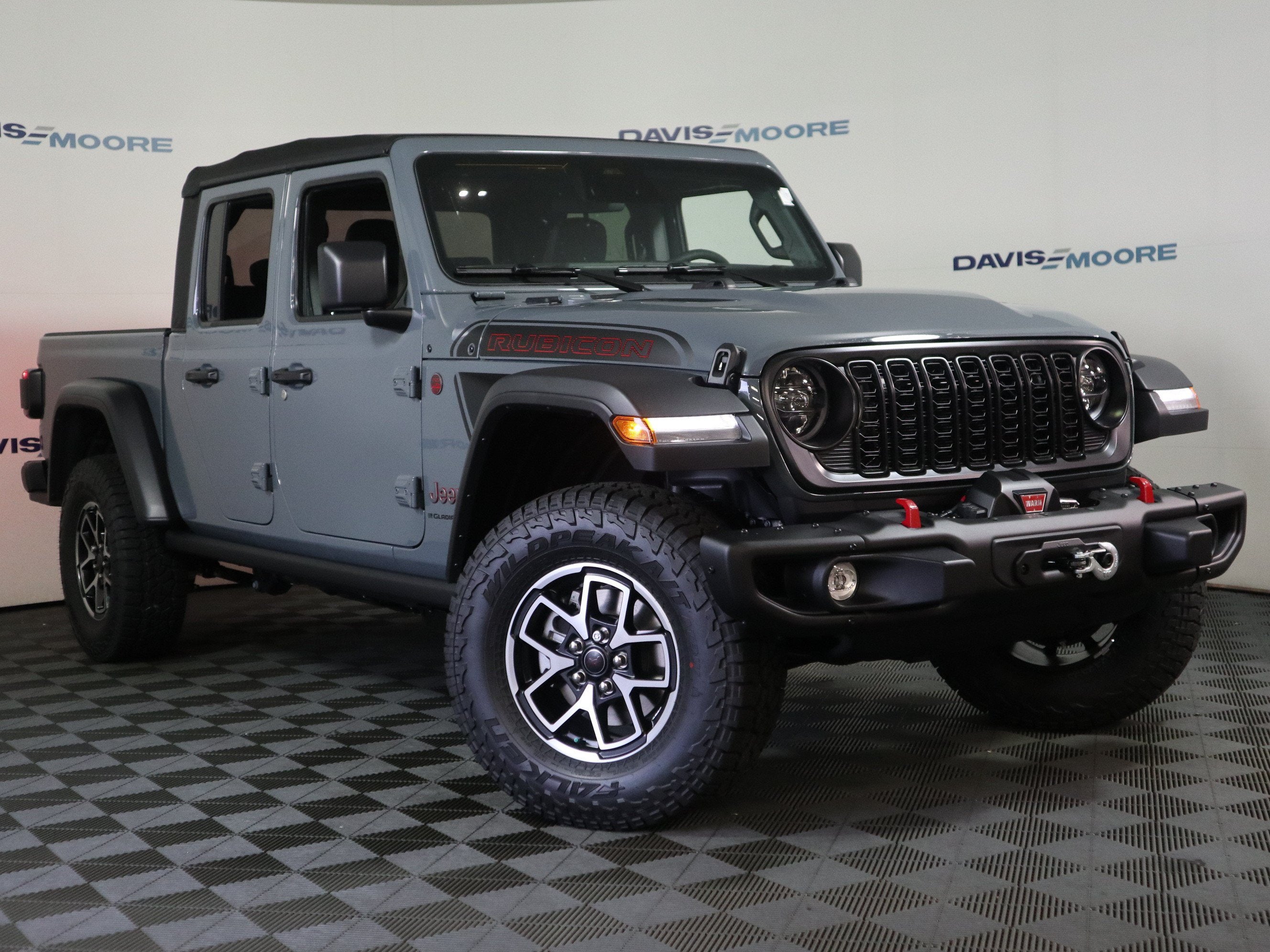 2026 Jeep Gladiator Shadow Ops 4x4