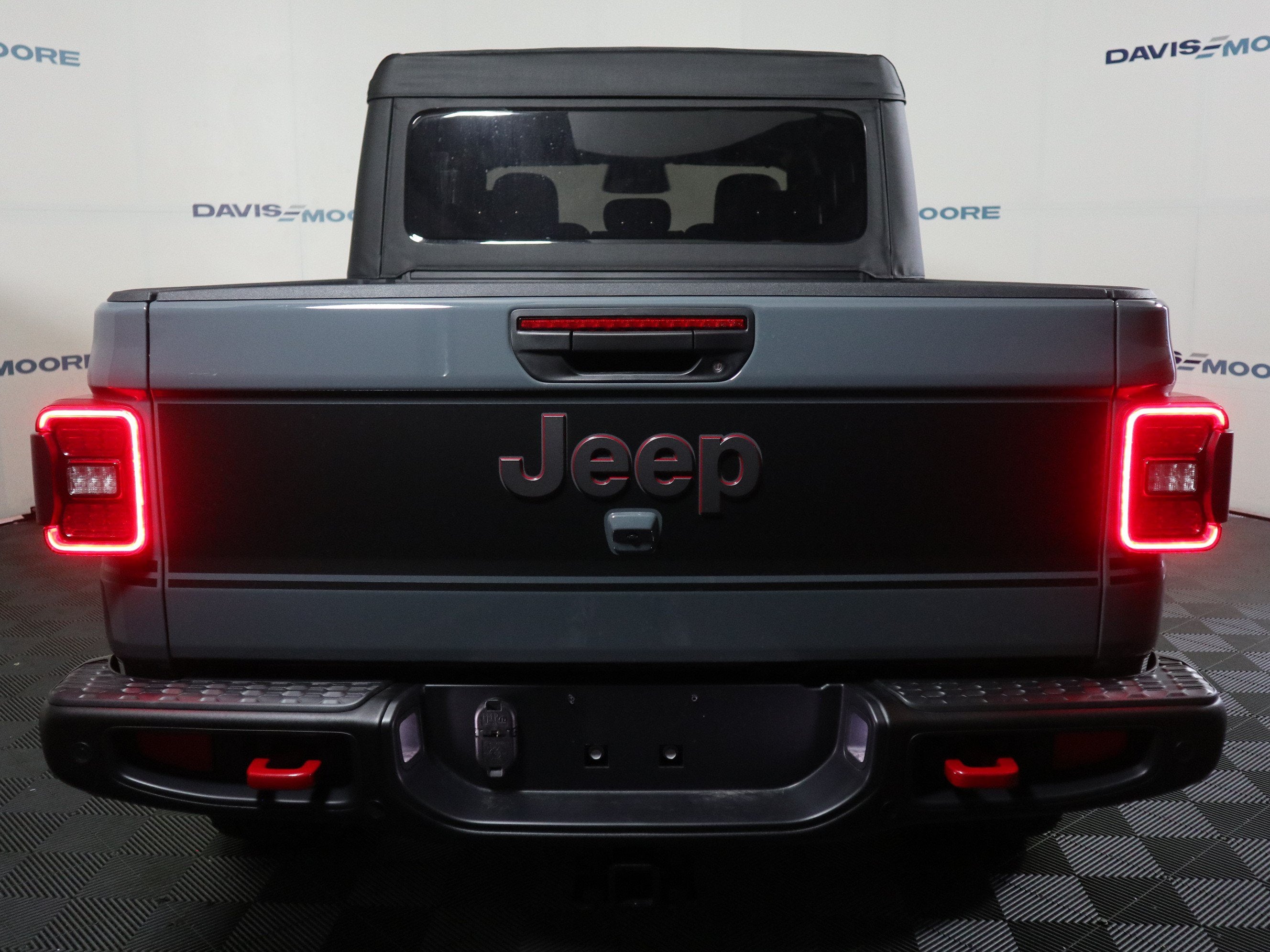 2026 Jeep Gladiator Shadow Ops 4x4