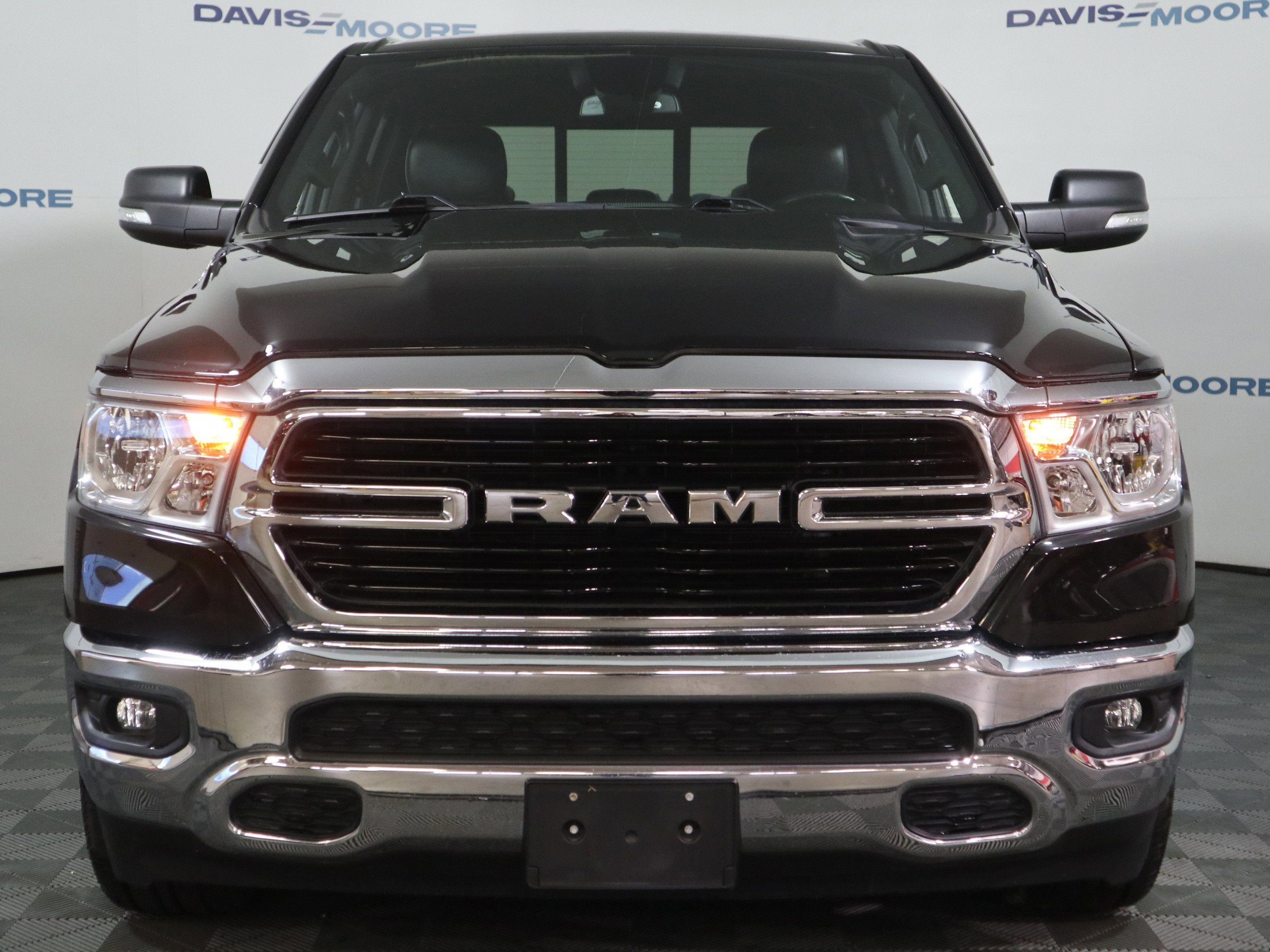 2019 RAM 1500 Big Horn/Lone Star Crew Cab 4x4