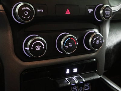 2019 RAM 1500 Big Horn/Lone Star Crew Cab 4x4