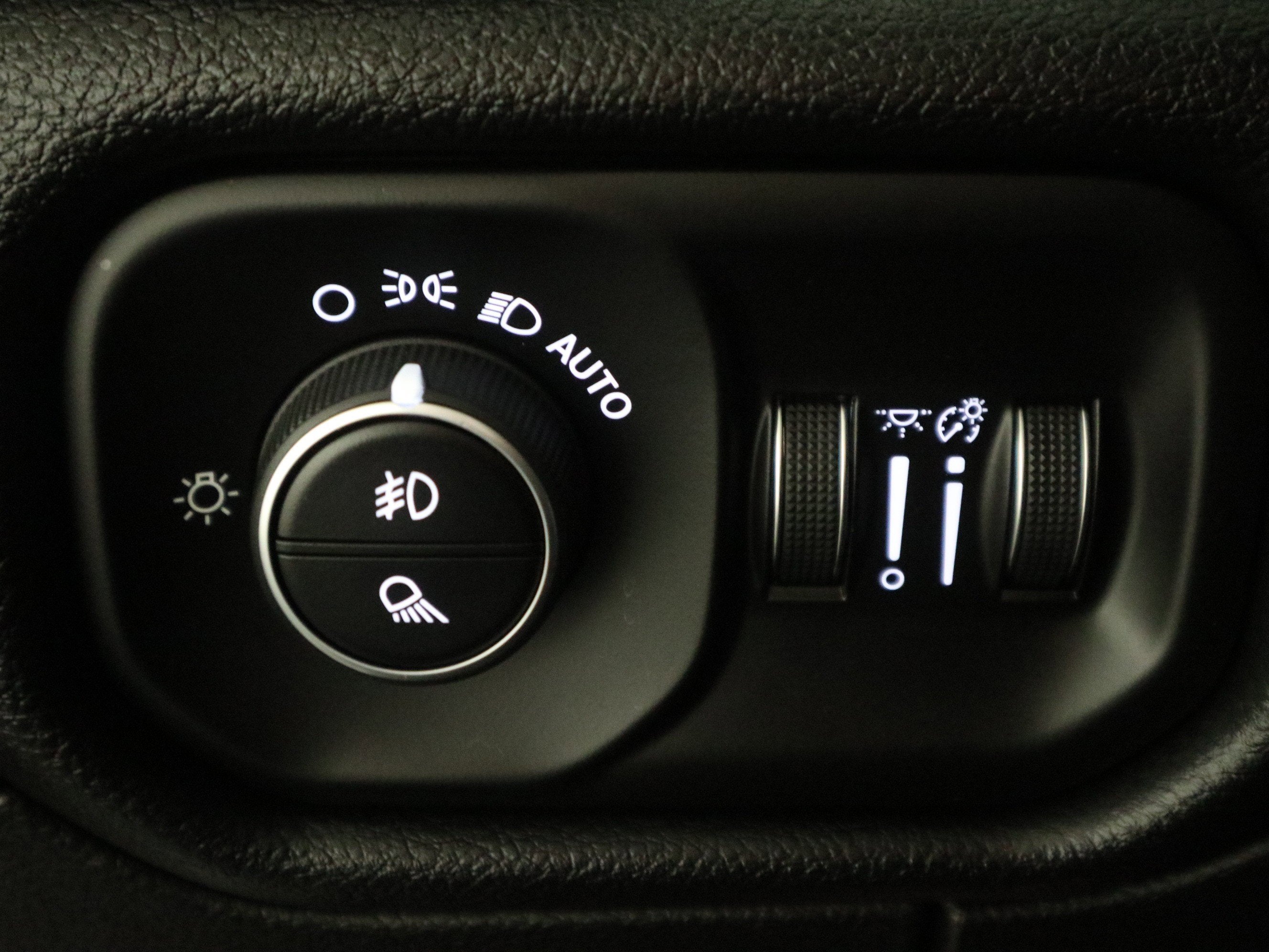 2019 RAM 1500 Big Horn/Lone Star Crew Cab 4x4