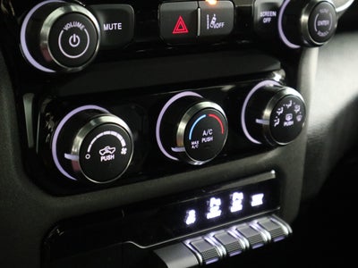 2026 RAM 1500 Express Quad Cab 4x4
