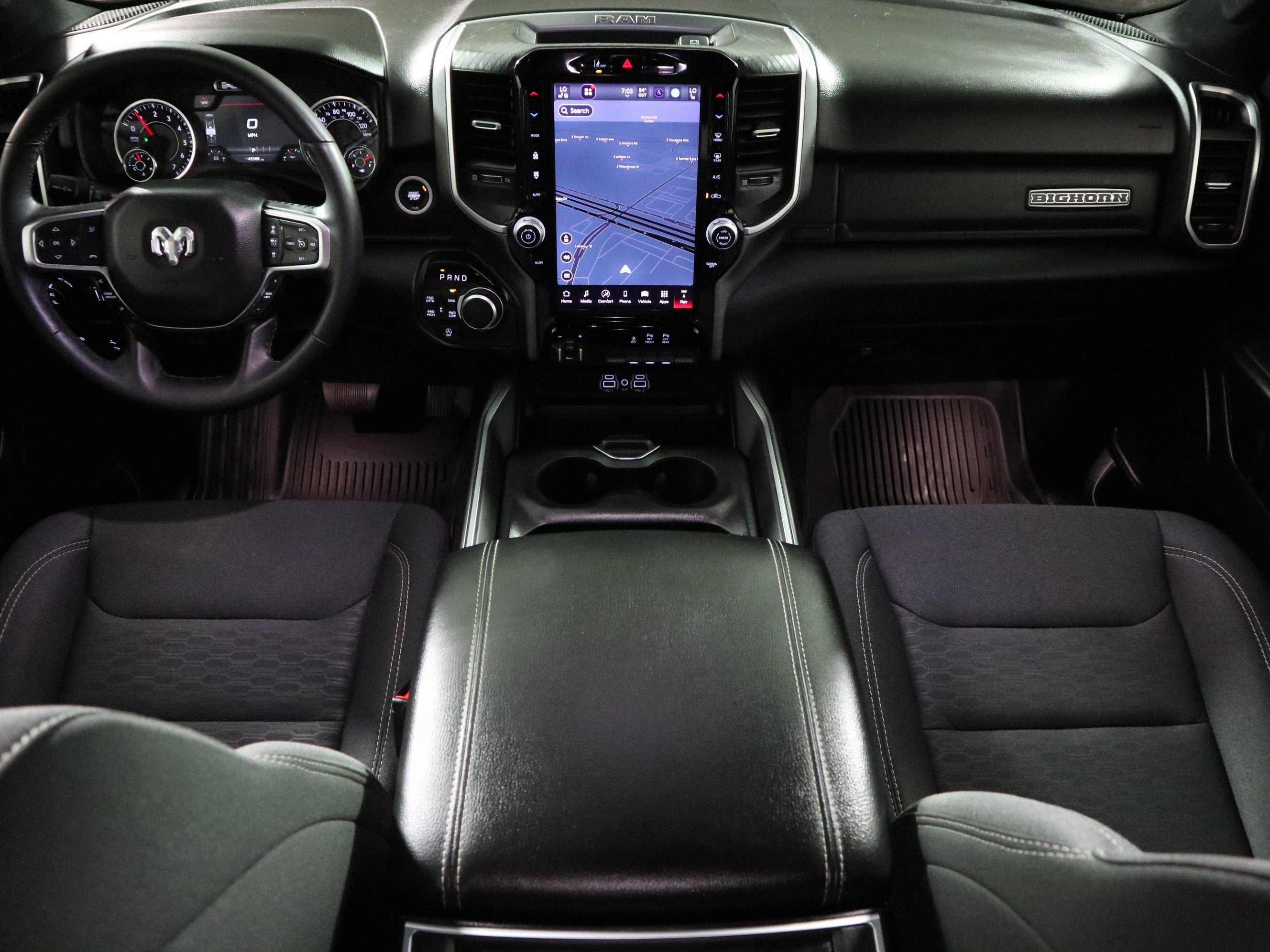 2025 RAM 1500 BIG HORN