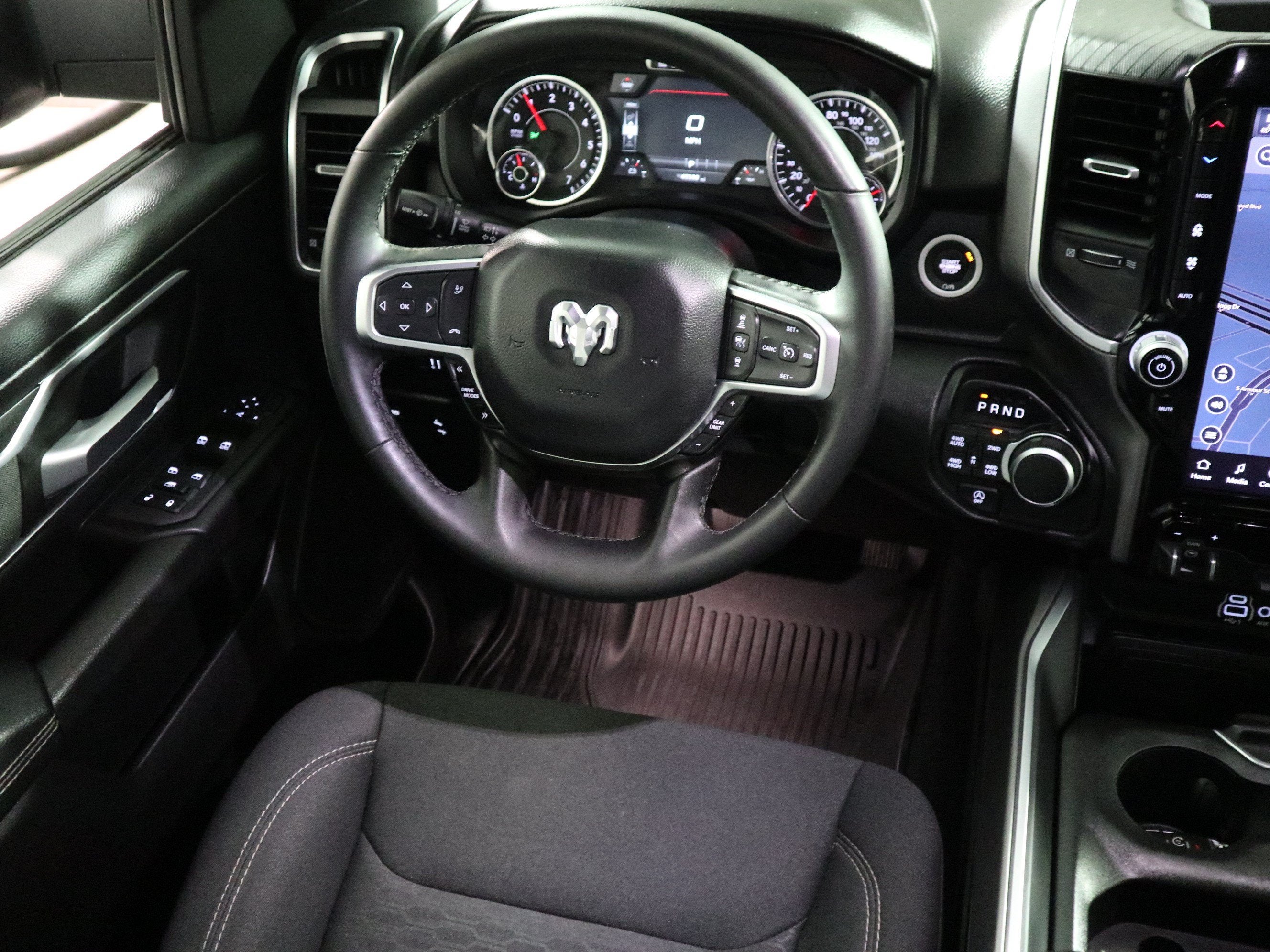 2025 RAM 1500 BIG HORN