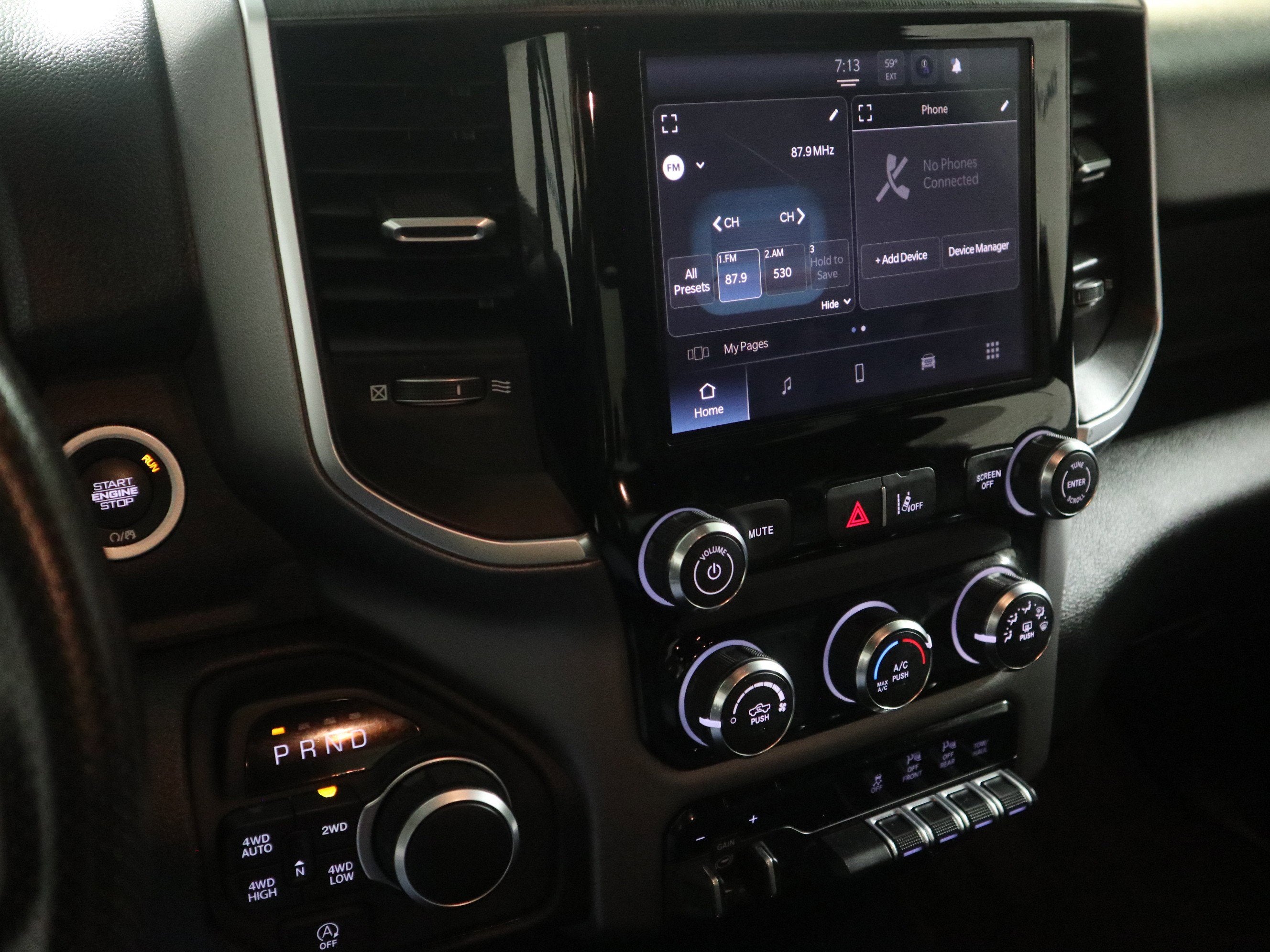 2025 RAM 1500 BIG HORN