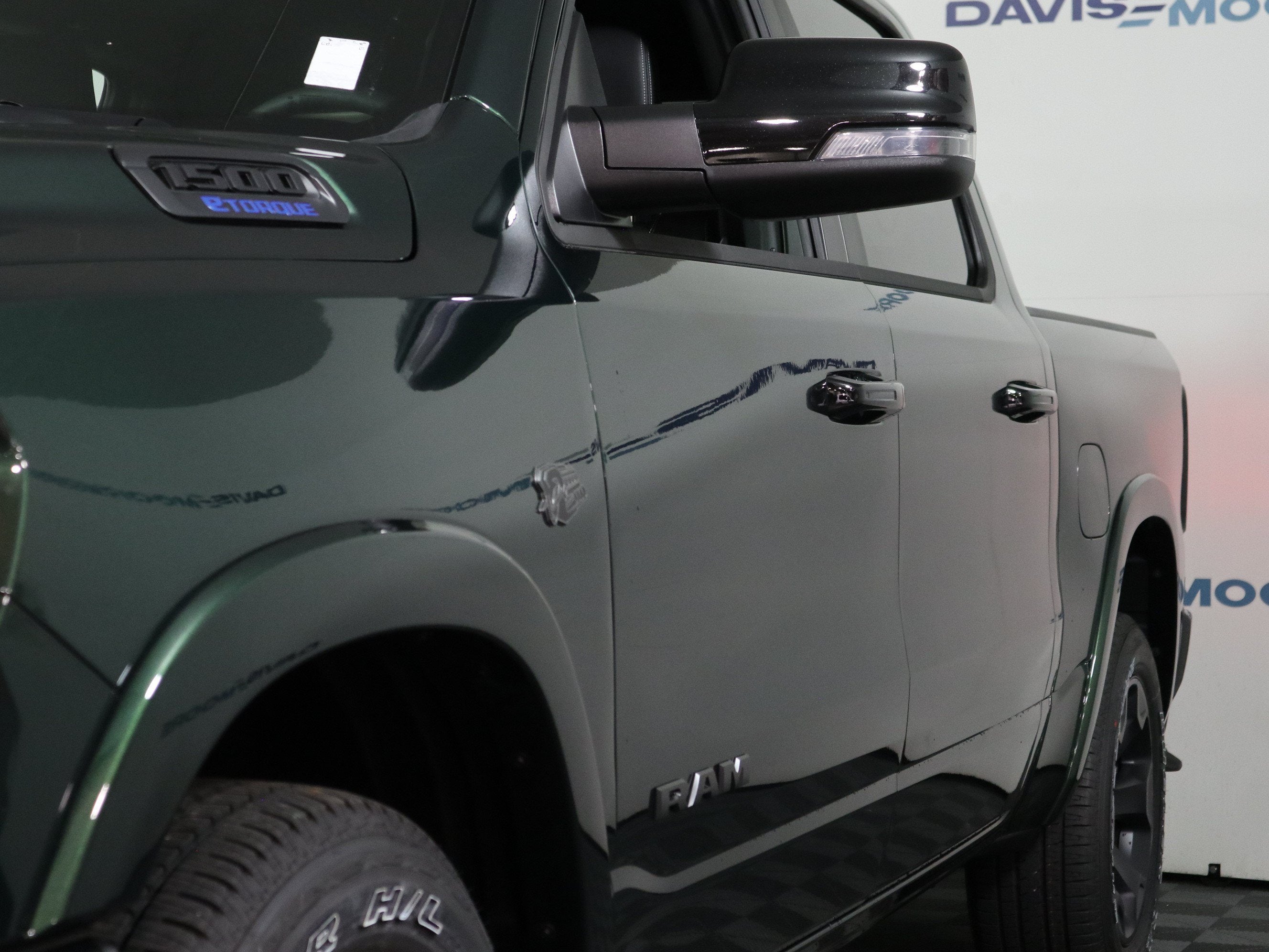 2027 RAM 1500 BIG HORN