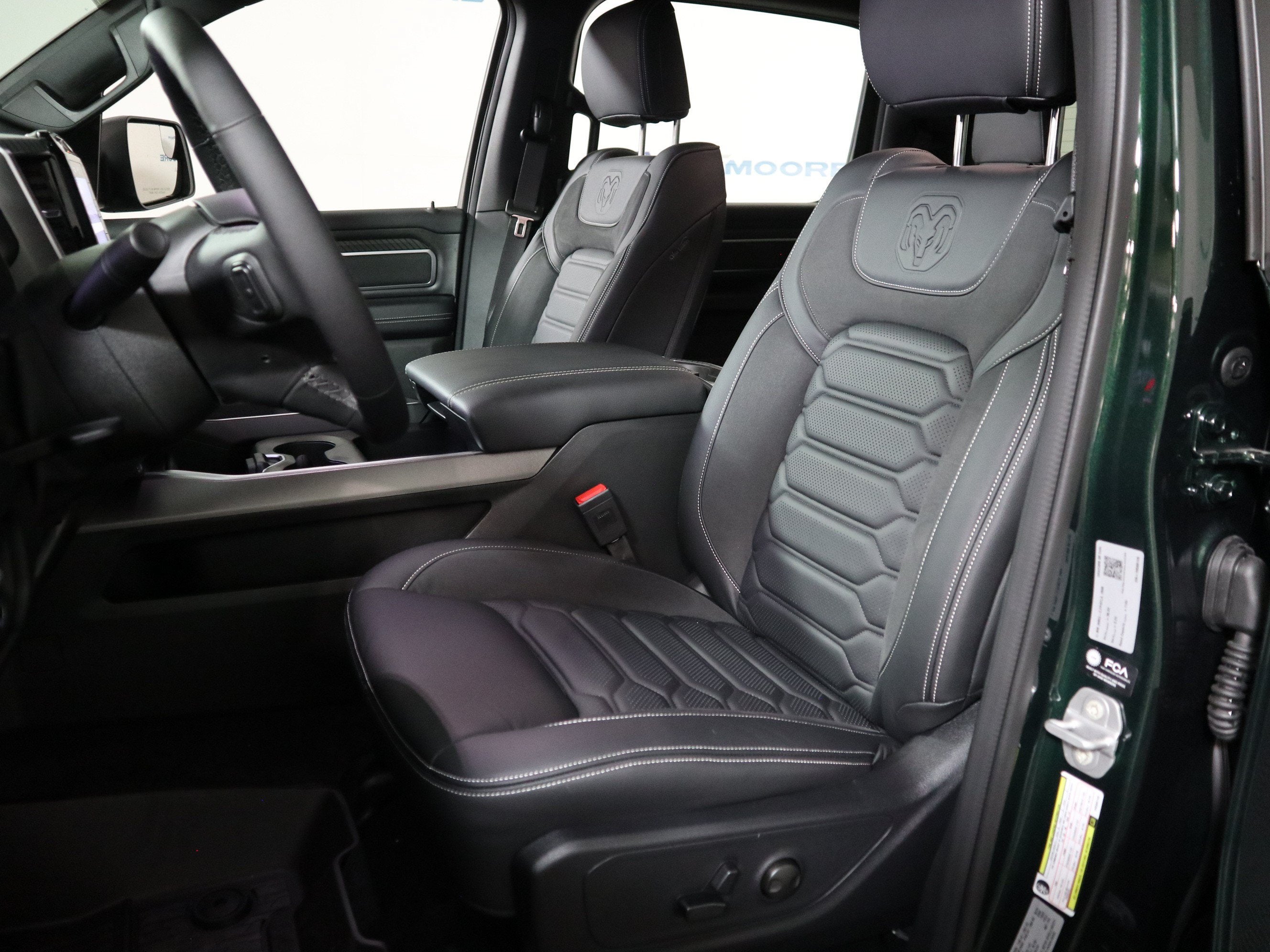2027 RAM 1500 BIG HORN
