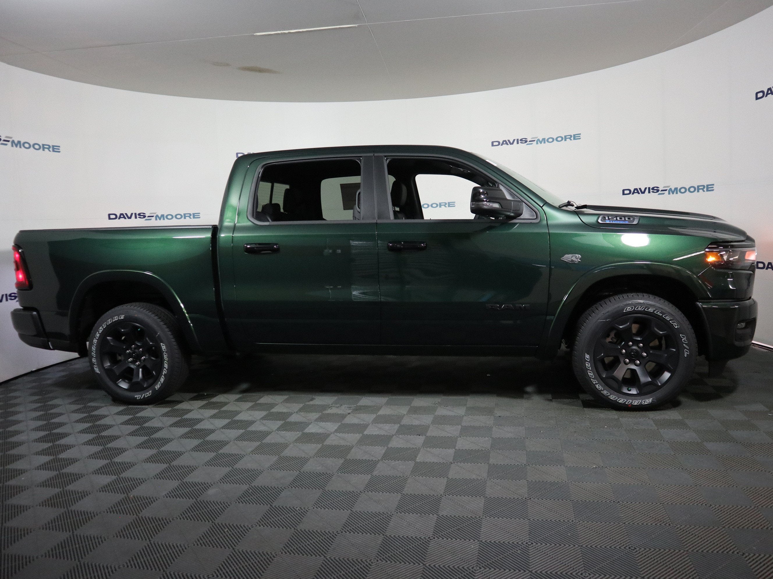 2027 RAM 1500 BIG HORN