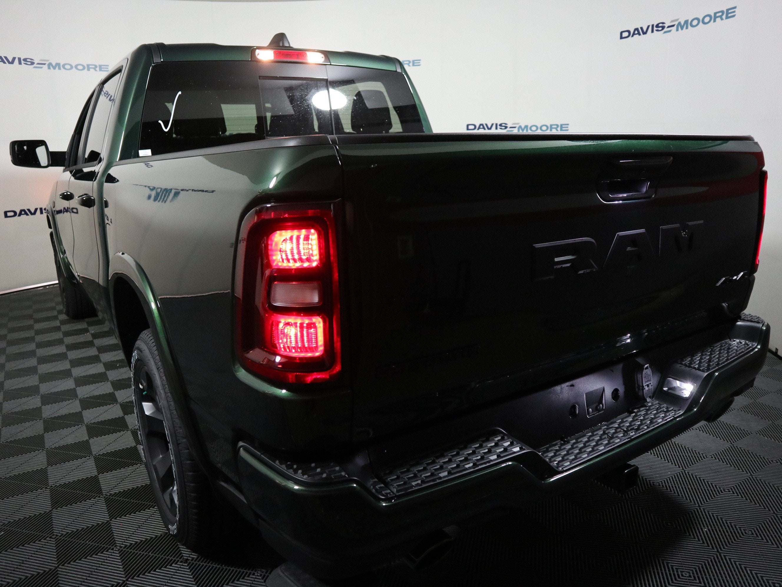 2027 RAM 1500 BIG HORN