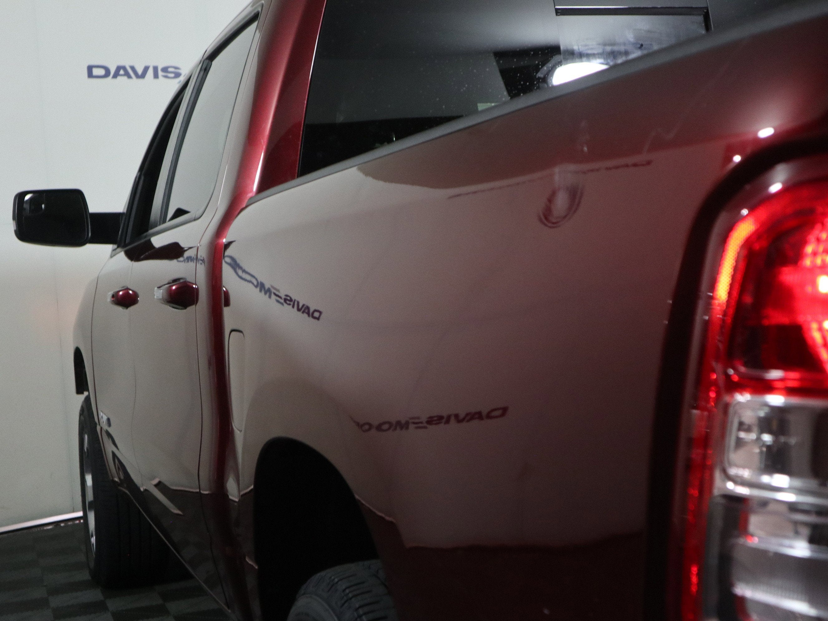 2020 RAM 1500 Big Horn Crew Cab 4x4