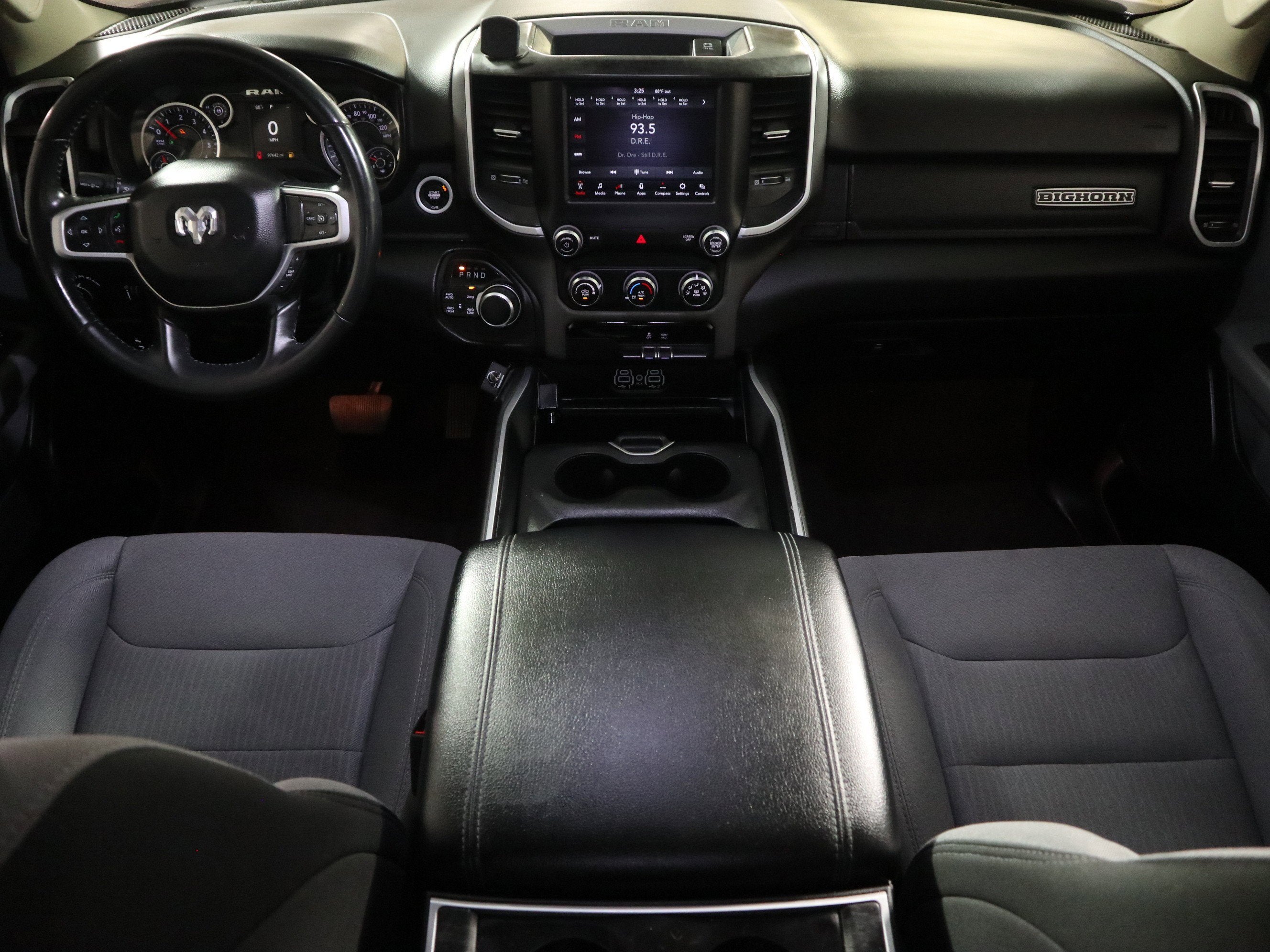 2020 RAM 1500 Big Horn Crew Cab 4x4