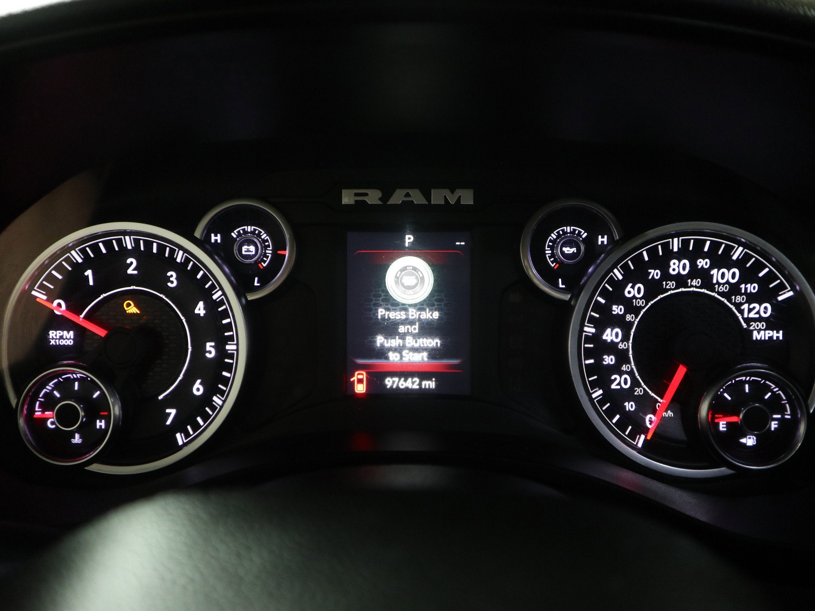 2020 RAM 1500 Big Horn Crew Cab 4x4