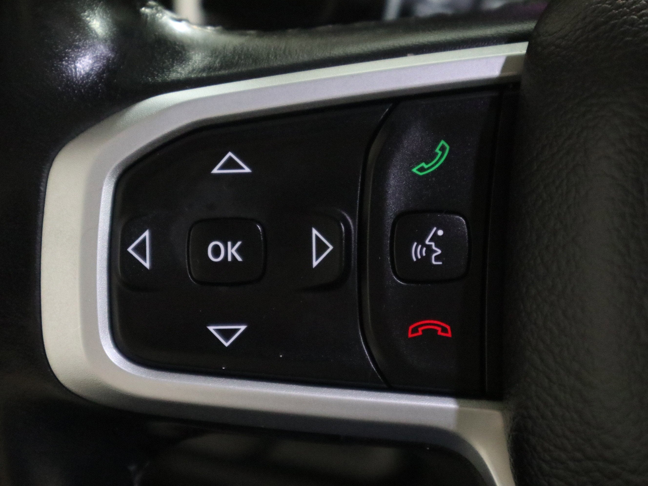 2020 RAM 1500 Big Horn Crew Cab 4x4