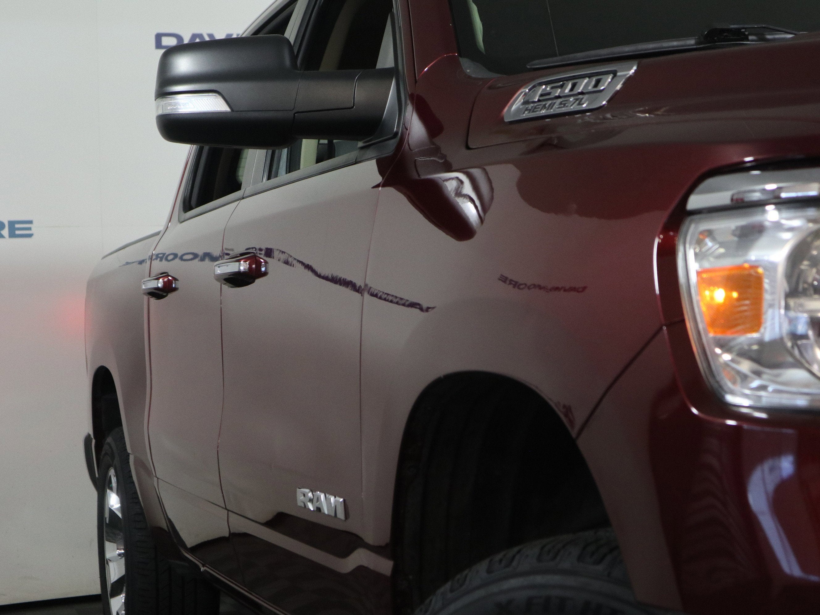 2020 RAM 1500 Big Horn Crew Cab 4x4