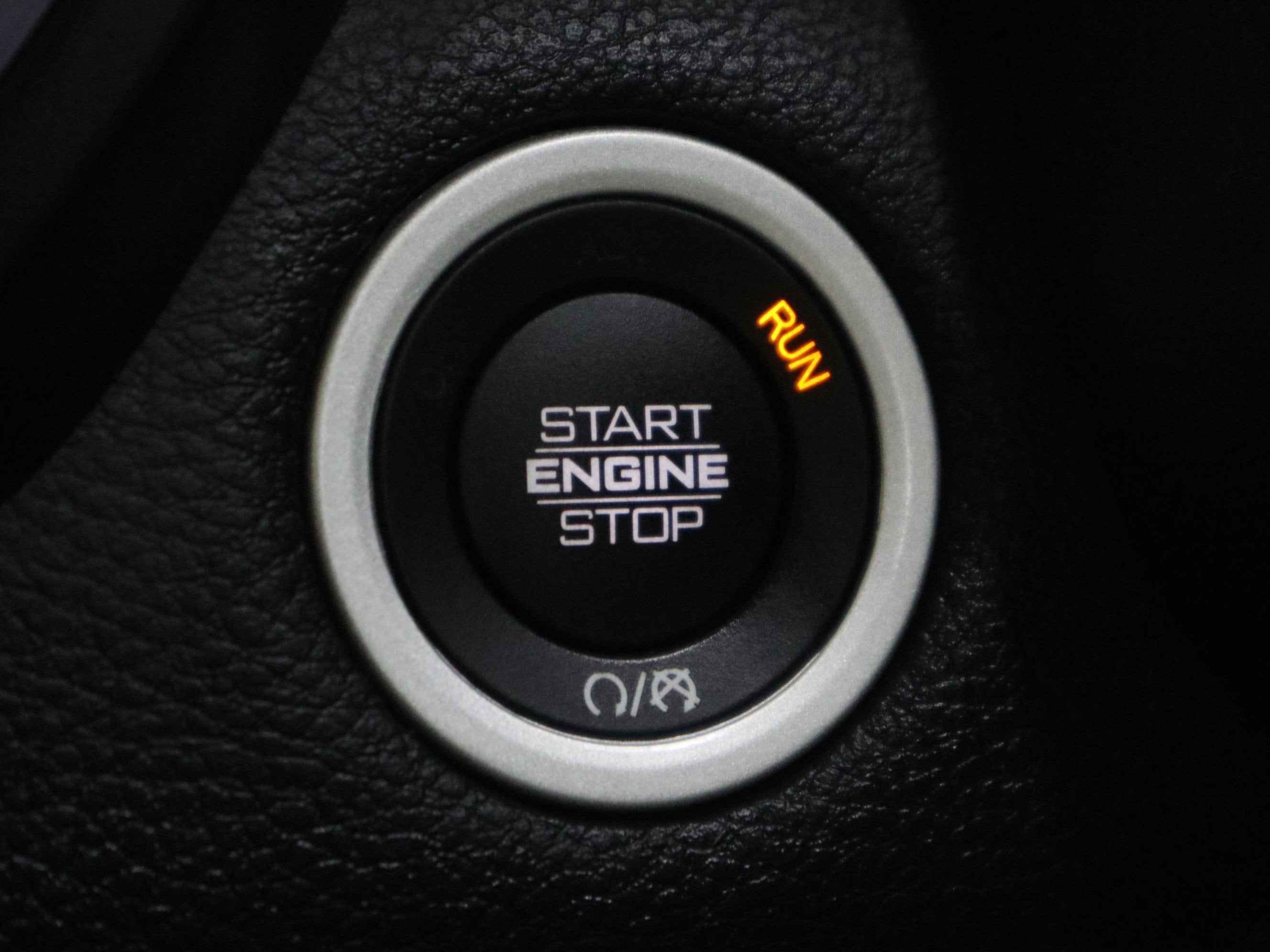 2020 RAM 1500 Big Horn Crew Cab 4x4