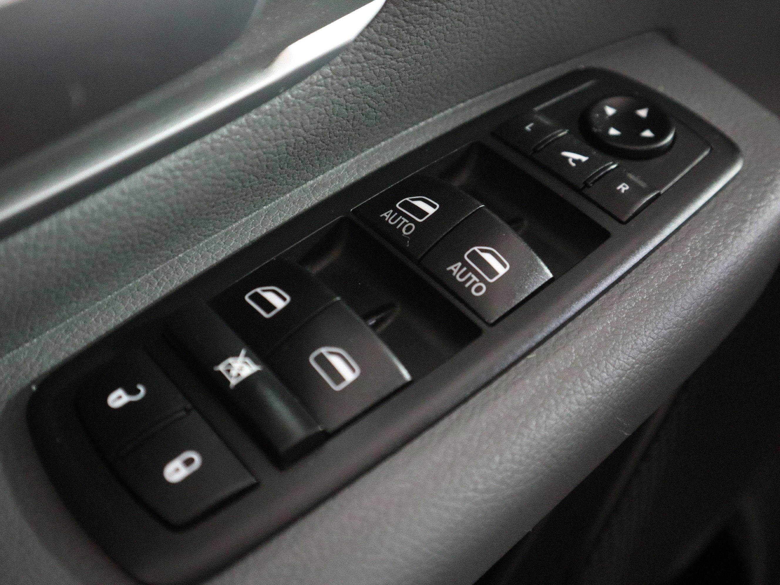 2020 RAM 1500 Big Horn Crew Cab 4x4