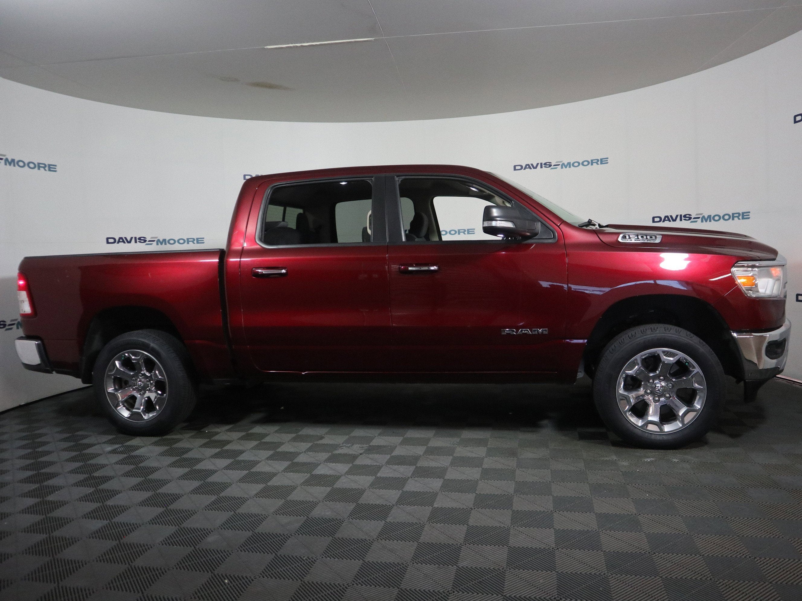 2020 RAM 1500 Big Horn Crew Cab 4x4