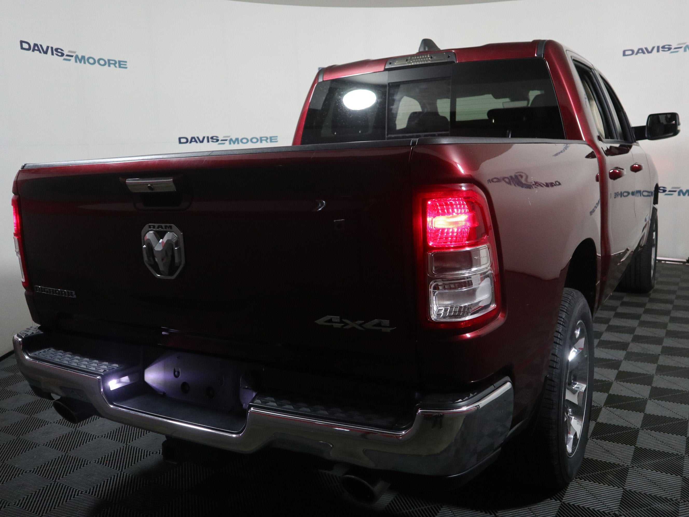 2020 RAM 1500 Big Horn Crew Cab 4x4