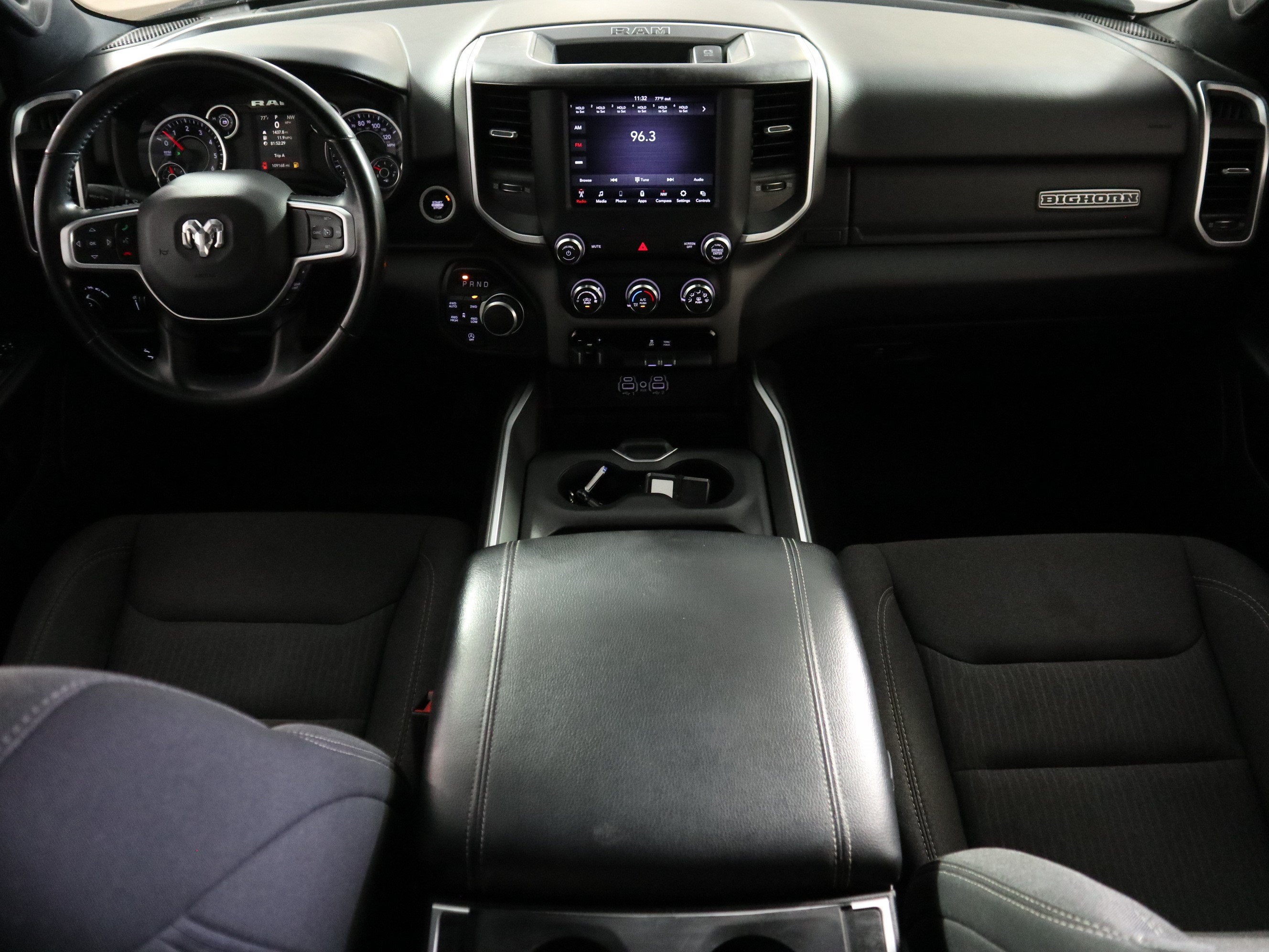 2020 RAM 1500 Big Horn Crew Cab 4x4