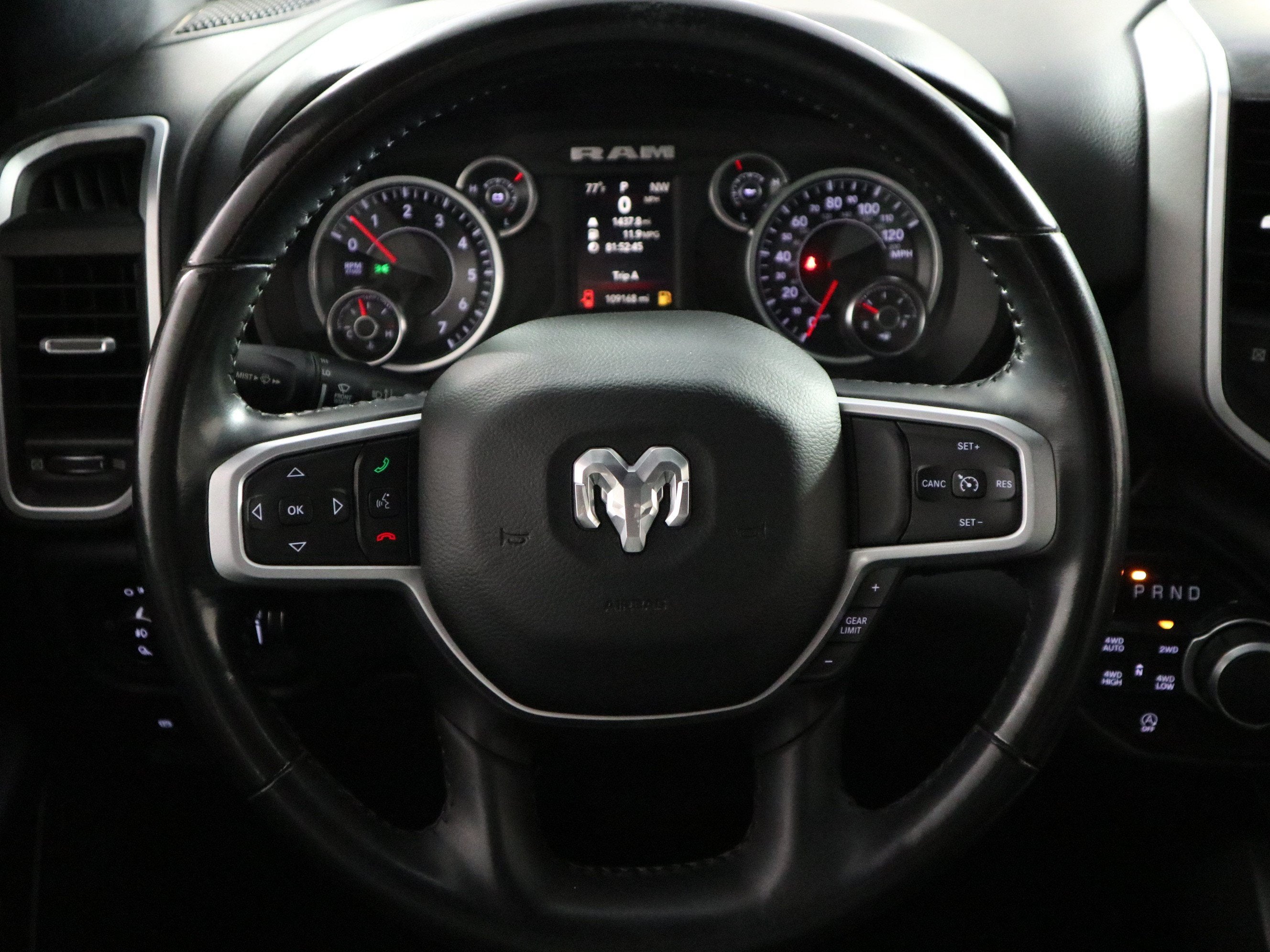 2020 RAM 1500 Big Horn Crew Cab 4x4