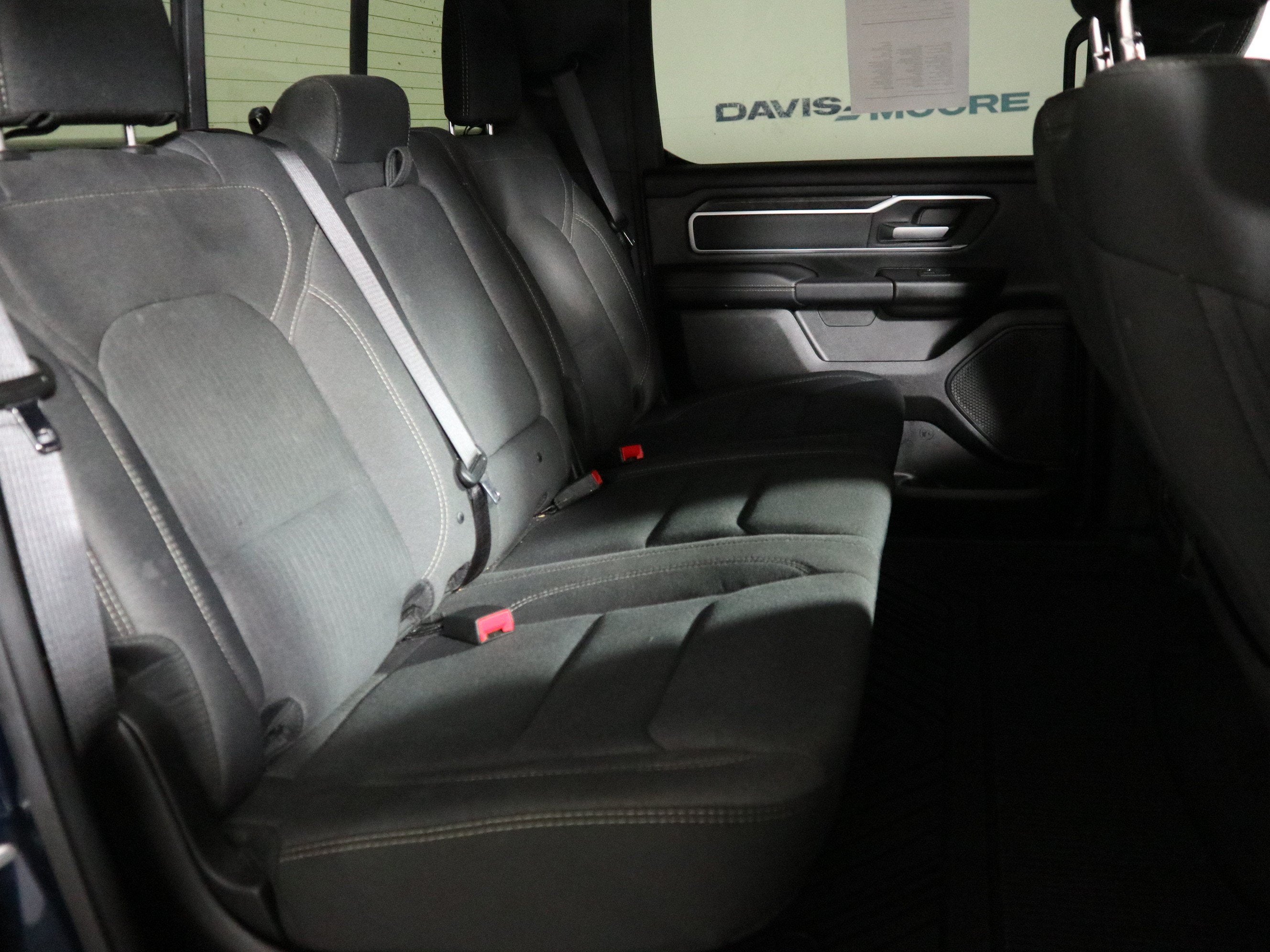 2020 RAM 1500 Big Horn Crew Cab 4x4