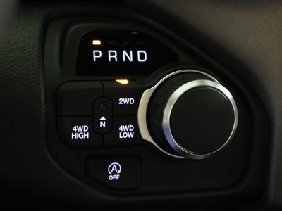 2026 RAM 1500 Express 4x4 Crew Cab