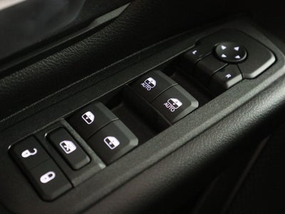 2026 RAM 1500 Express 4x4 Crew Cab