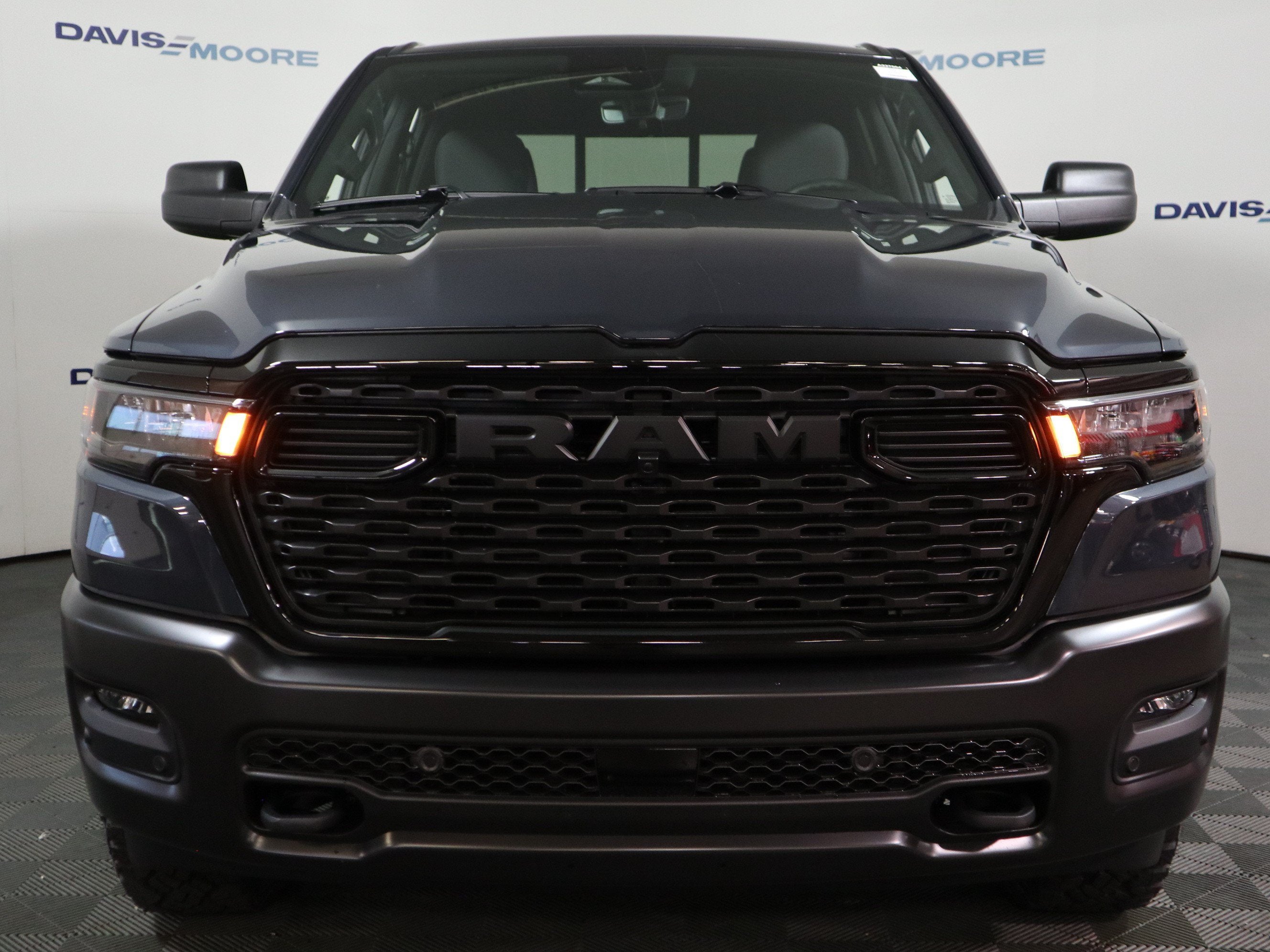 2027 RAM 1500 Tradesman Crew Cab 4x4
