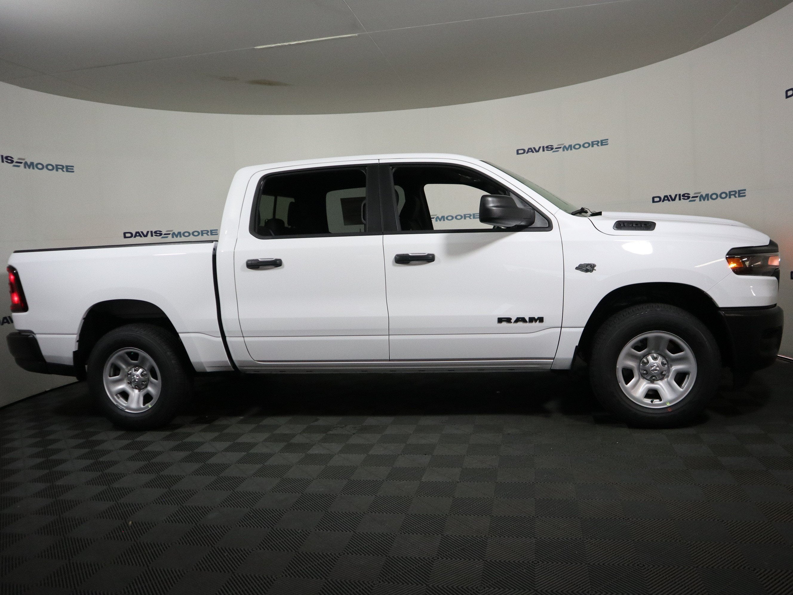 2027 RAM 1500 TRADESMAN