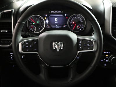 2026 RAM 1500 Express 4x4 Crew Cab