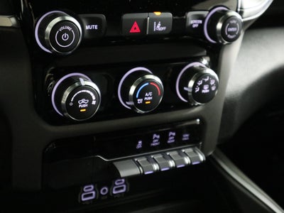 2026 RAM 1500 Express 4x4 Crew Cab