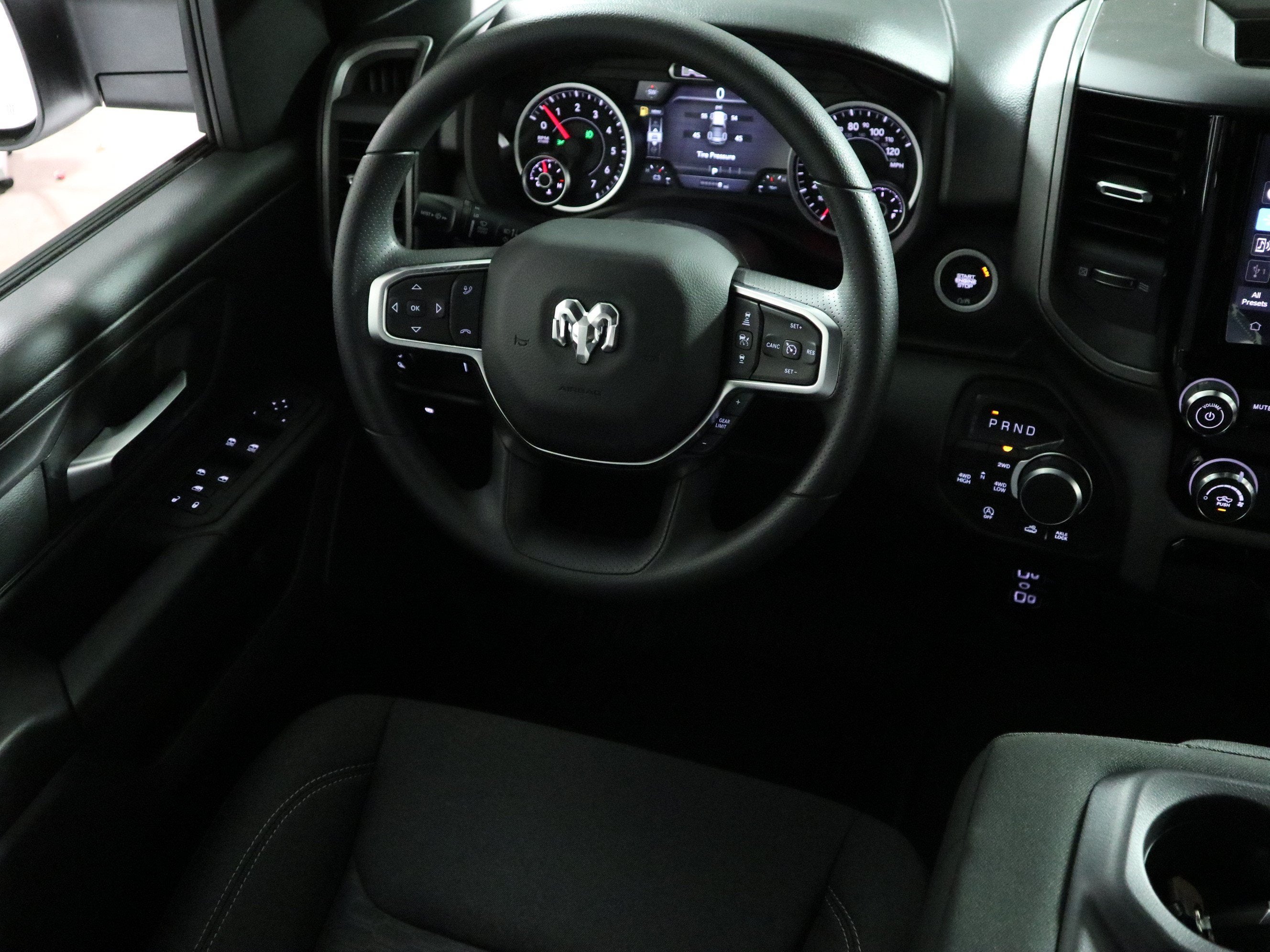 2027 RAM 1500 Warlock Crew Cab 4x4