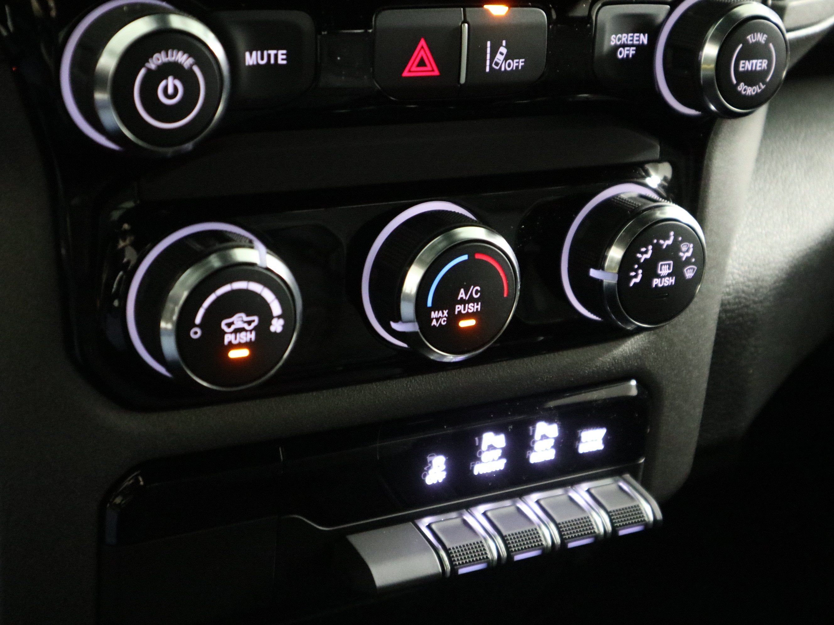 2027 RAM 1500 Warlock Crew Cab 4x4