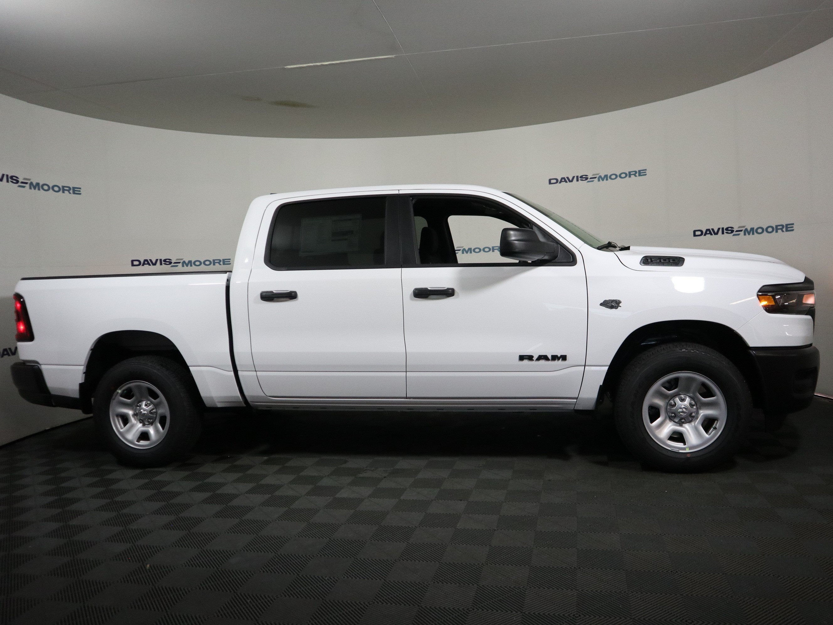 2027 RAM 1500 TRADESMAN