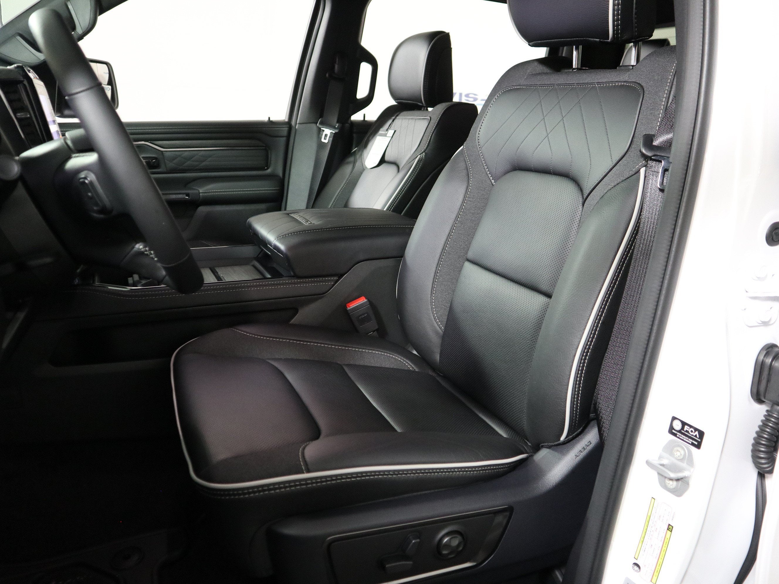 2027 RAM 1500 Limited