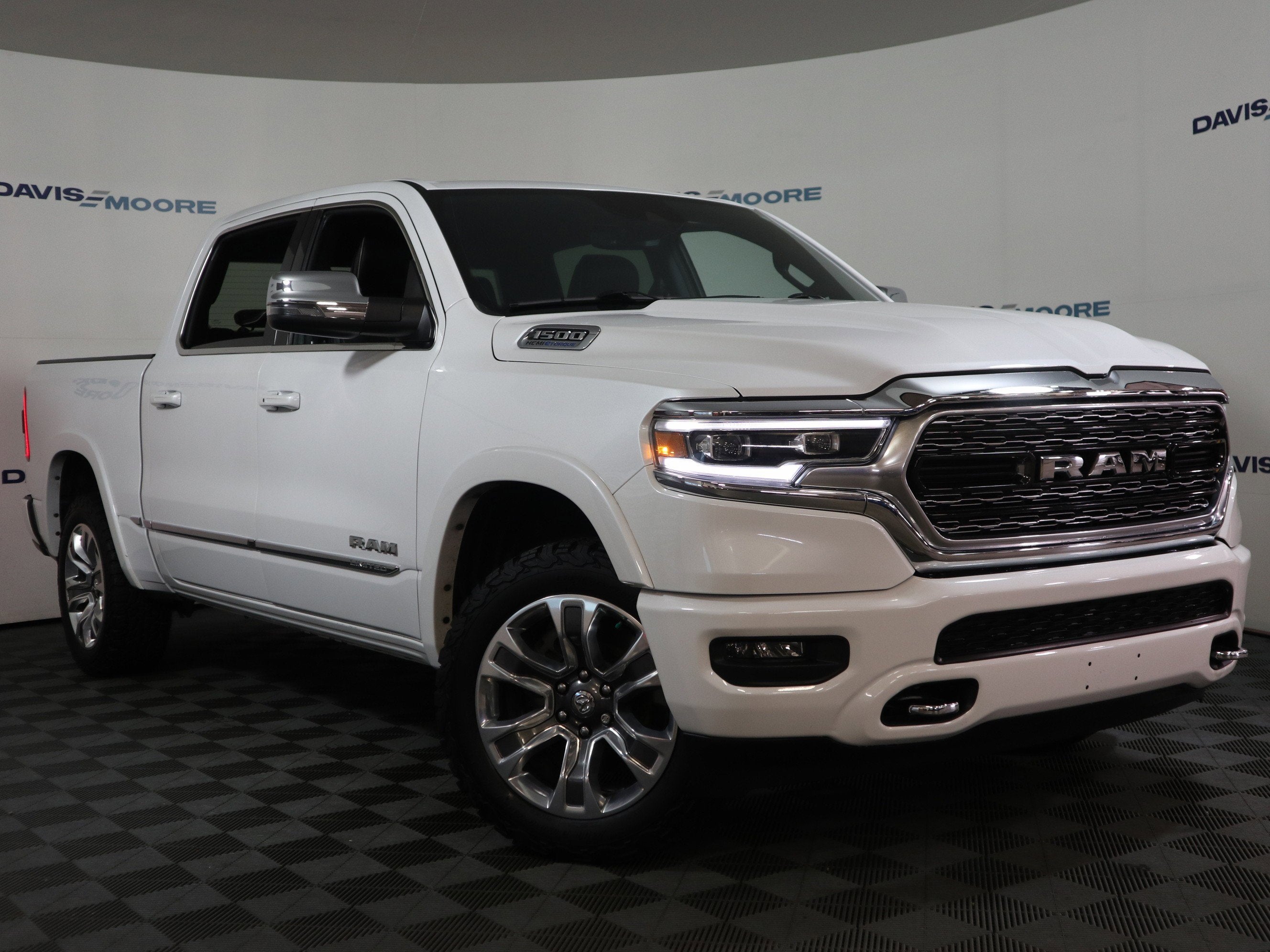 2024 RAM 1500 Limited