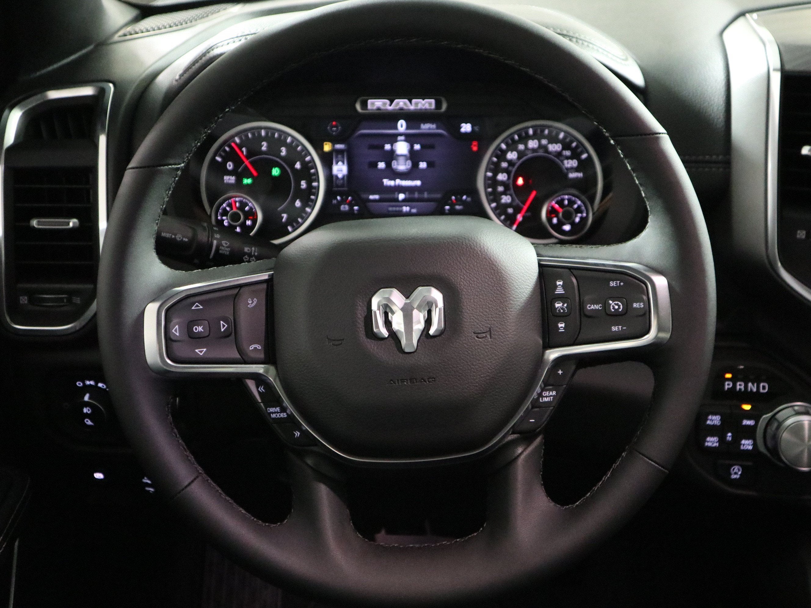 2027 RAM 1500 LARAMIE