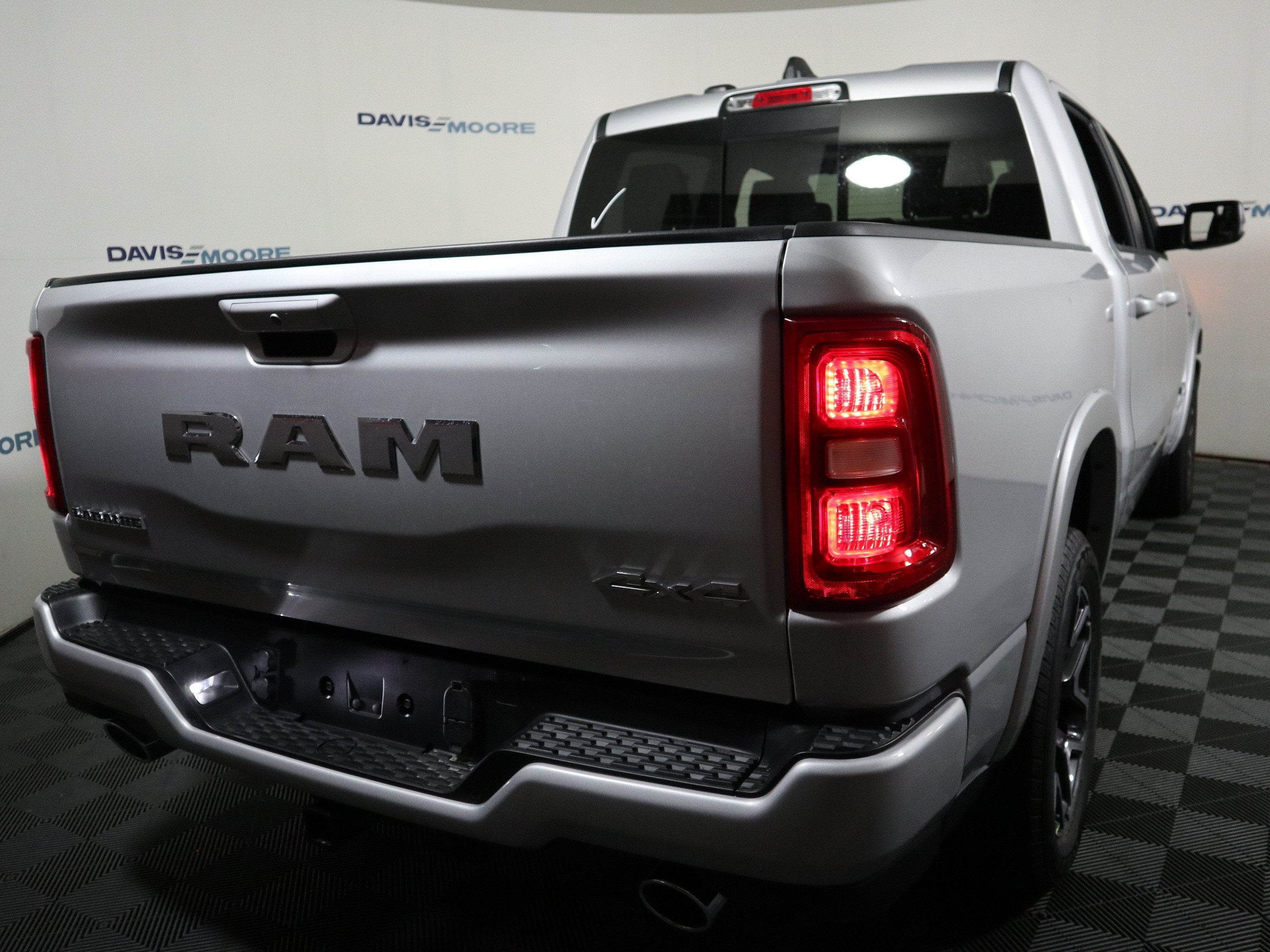 2027 RAM 1500 LARAMIE