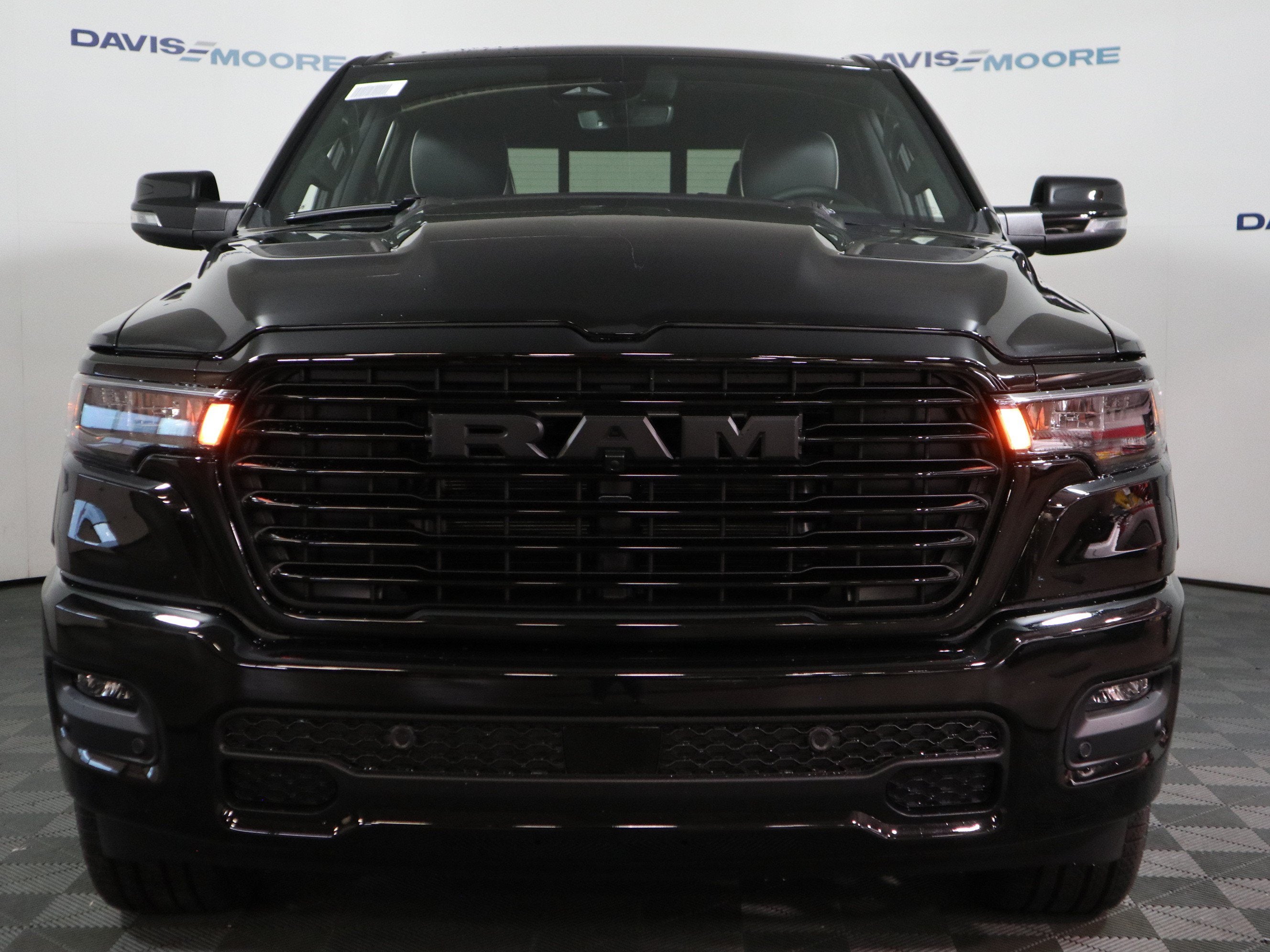 2027 RAM 1500 LARAMIE