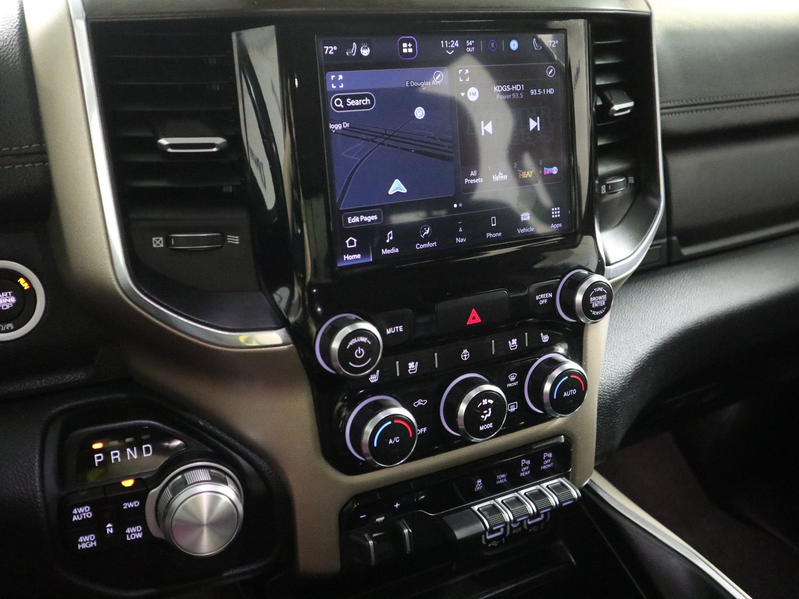 2022 RAM 1500 LARAMIE