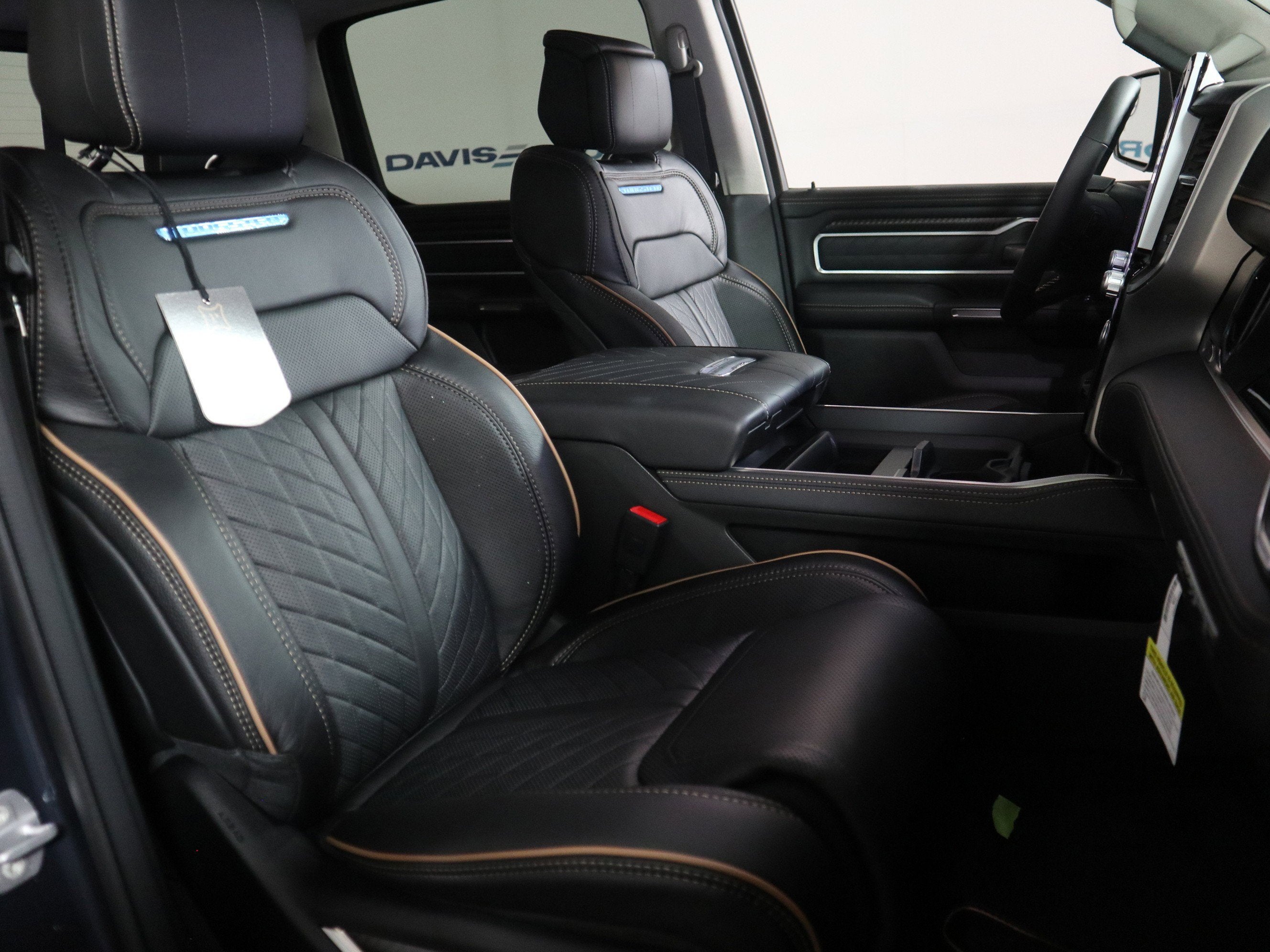 2026 RAM 1500 Tungsten Crew Cab 4x4